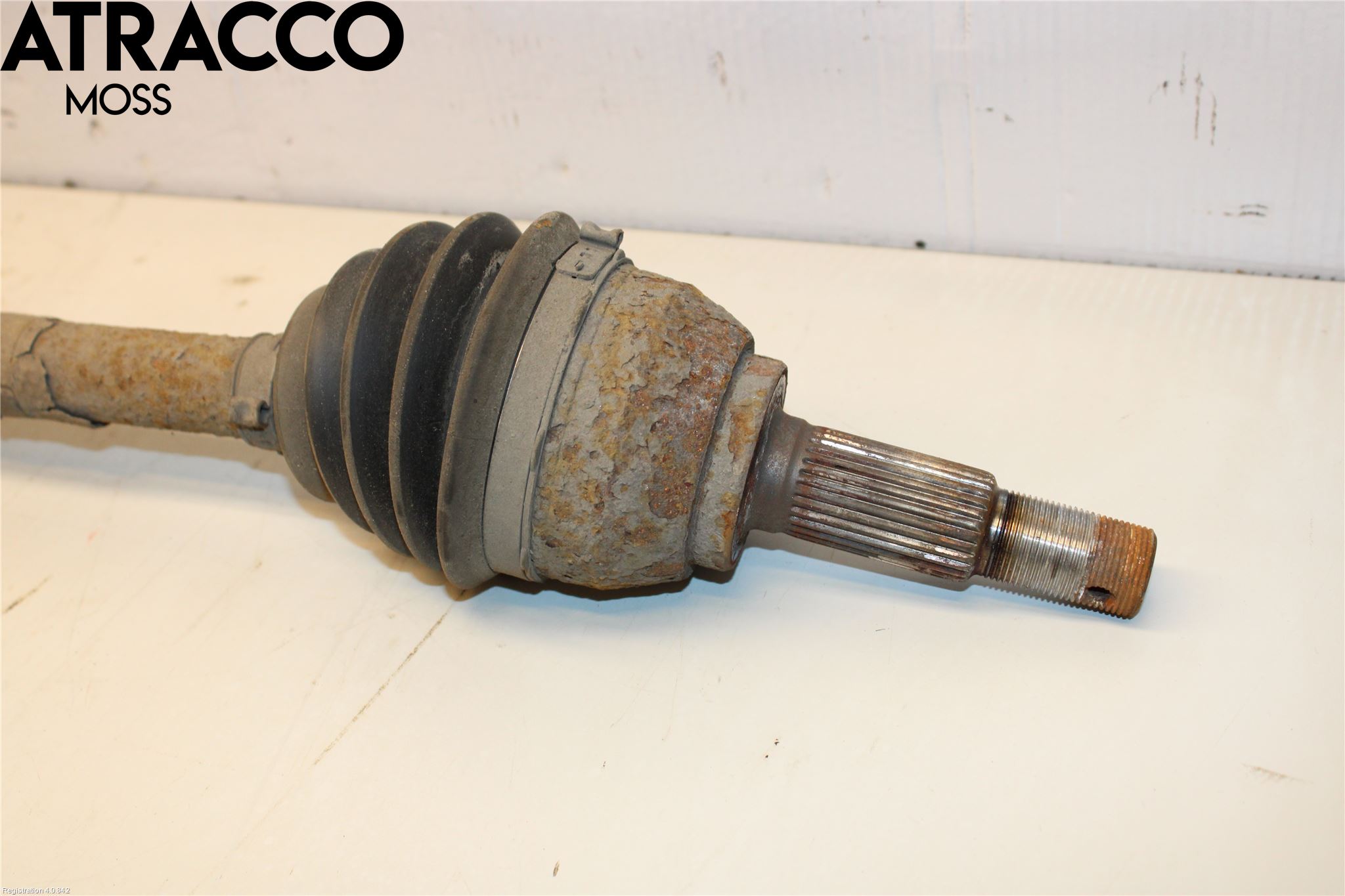 Nissan LEAF 11-17 Drivaksel Foran Kompl Høyre