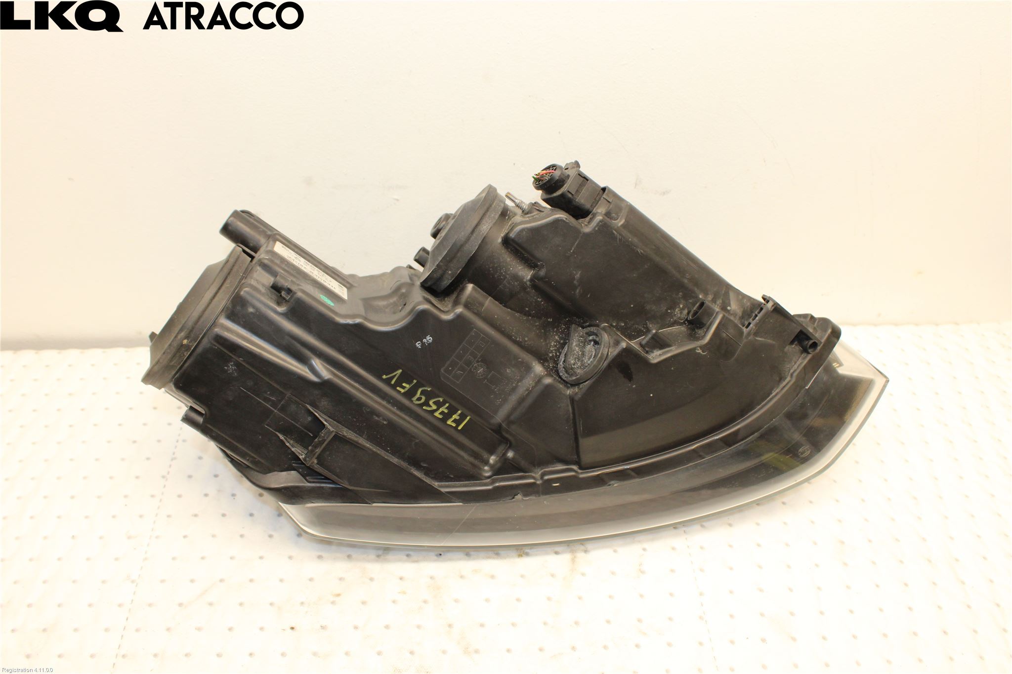 Volkswagen VW POLO 10-17 Frontlykt Venstre