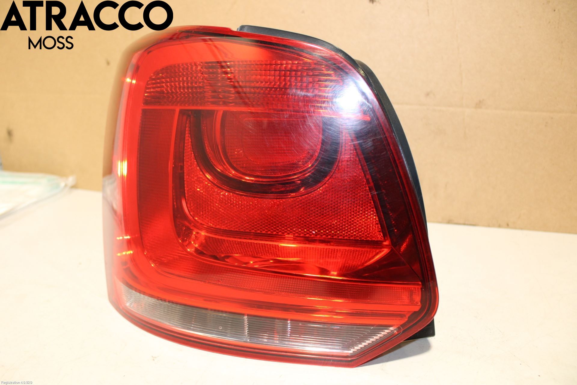 Volkswagen VW POLO 10-17 Baklykt Venstre