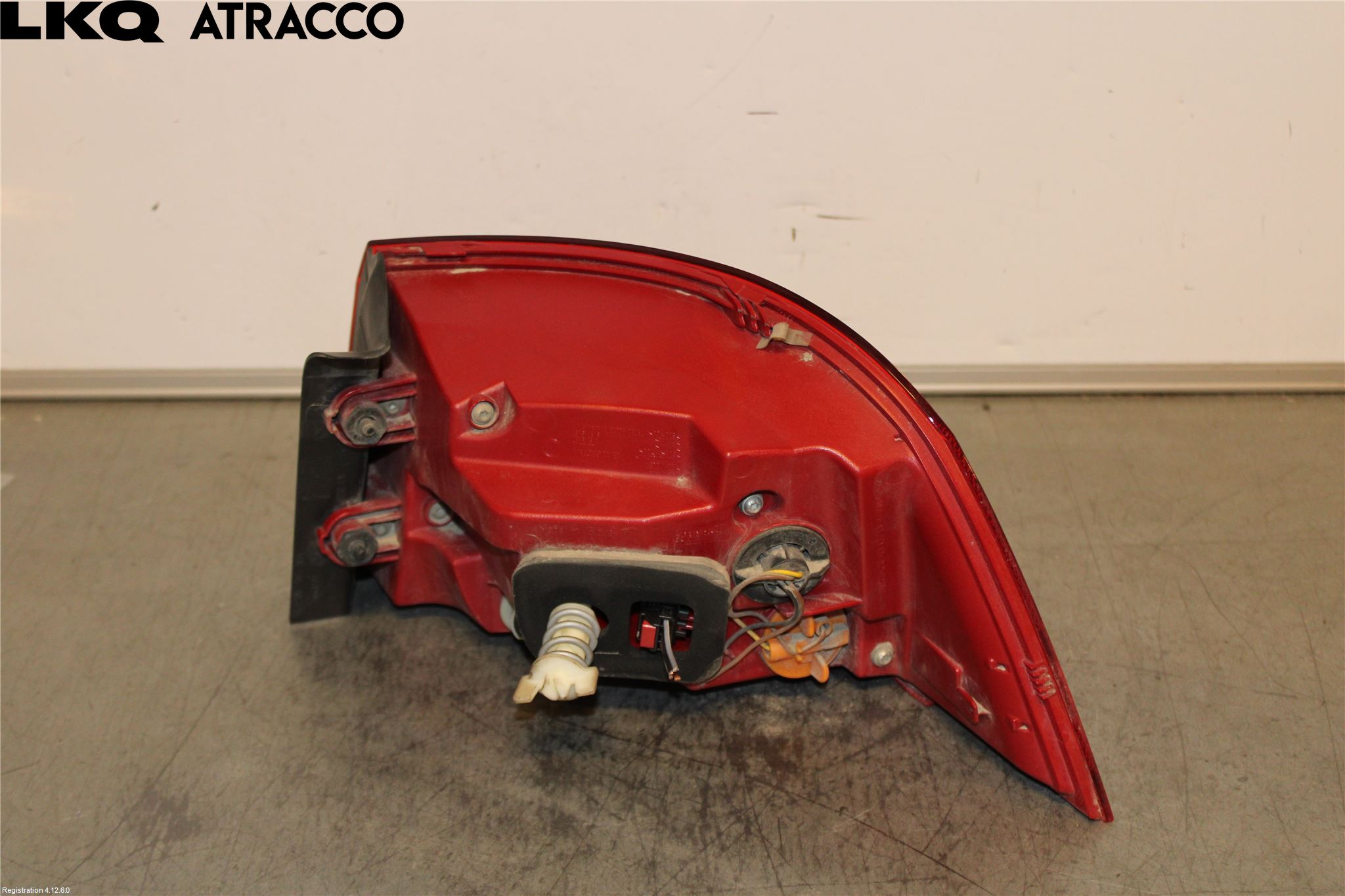 Volkswagen VW PASSAT 11-14 Baklykt Venstre