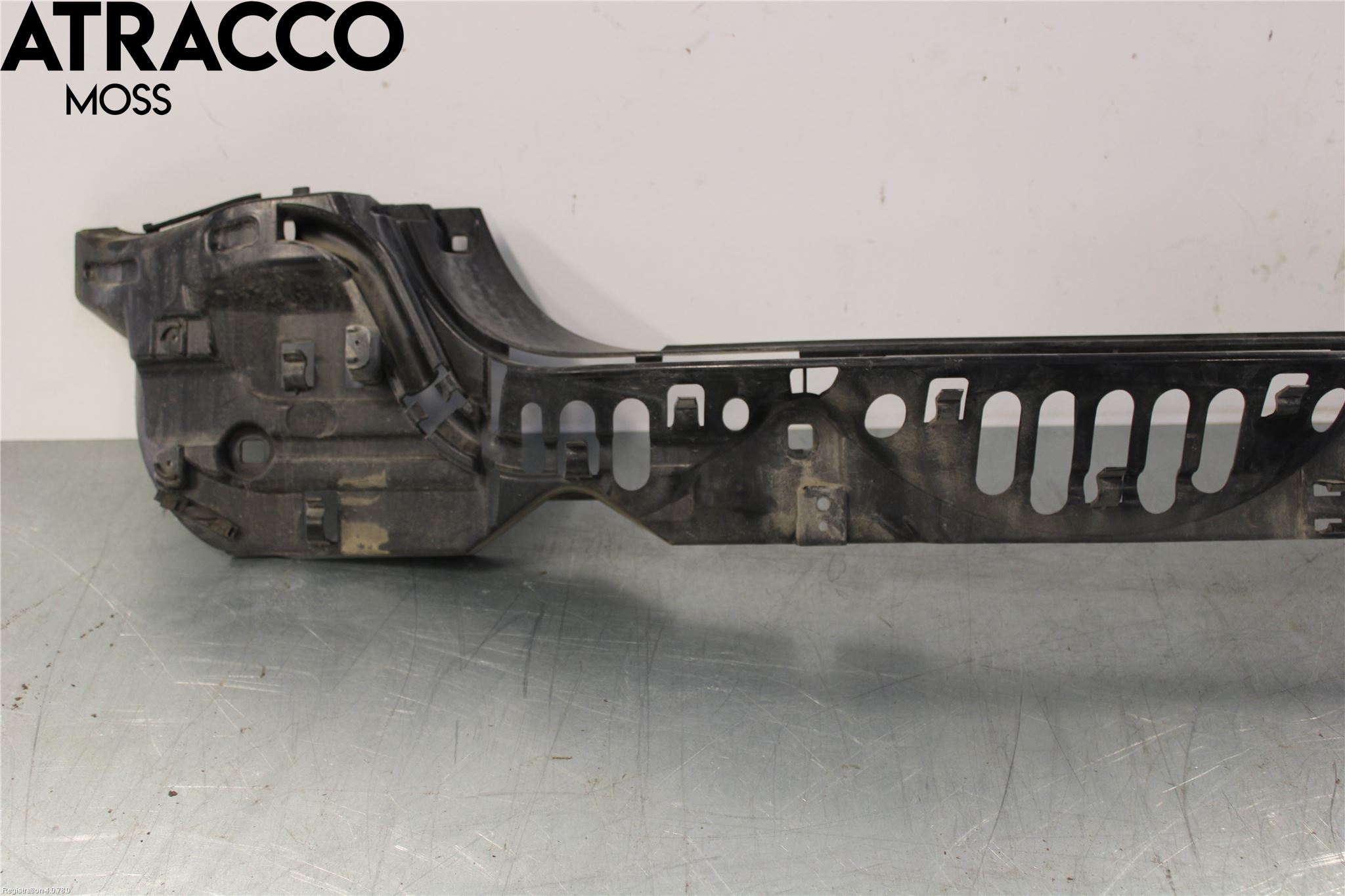 BMW 7 F01/02/03/04 09-15 Støtfanger Bak Feste