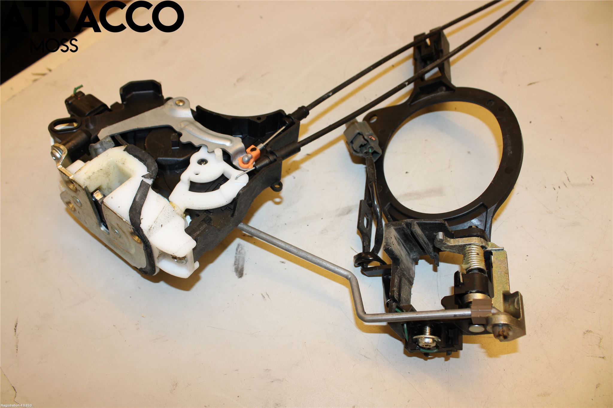 Mitsubishi OUTLANDER 07-12 Dørlås - Låsekasse