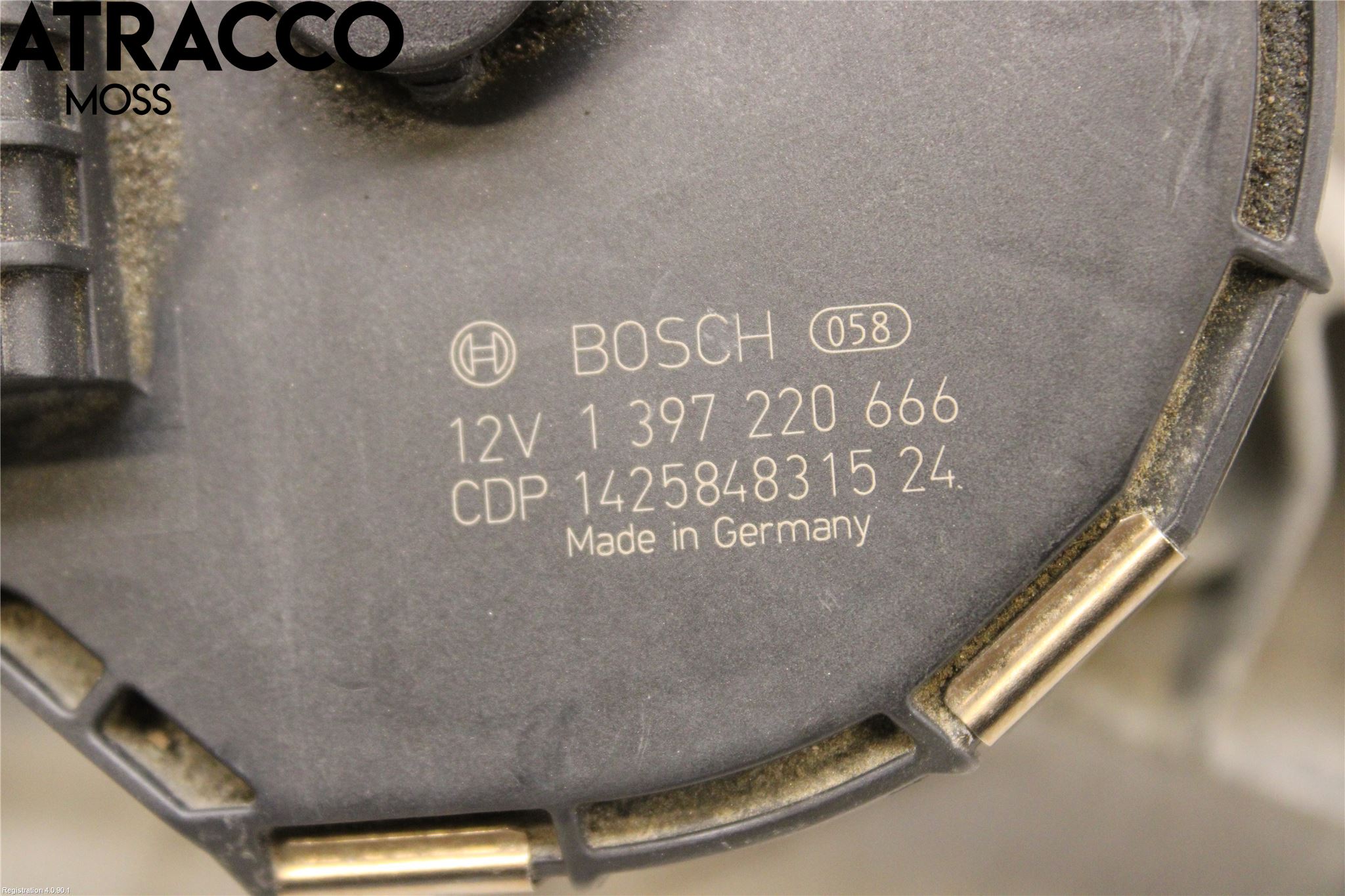 Mercedes-Benz MB C-KLASS (W204) 07-15 Viskermotor Frontrute