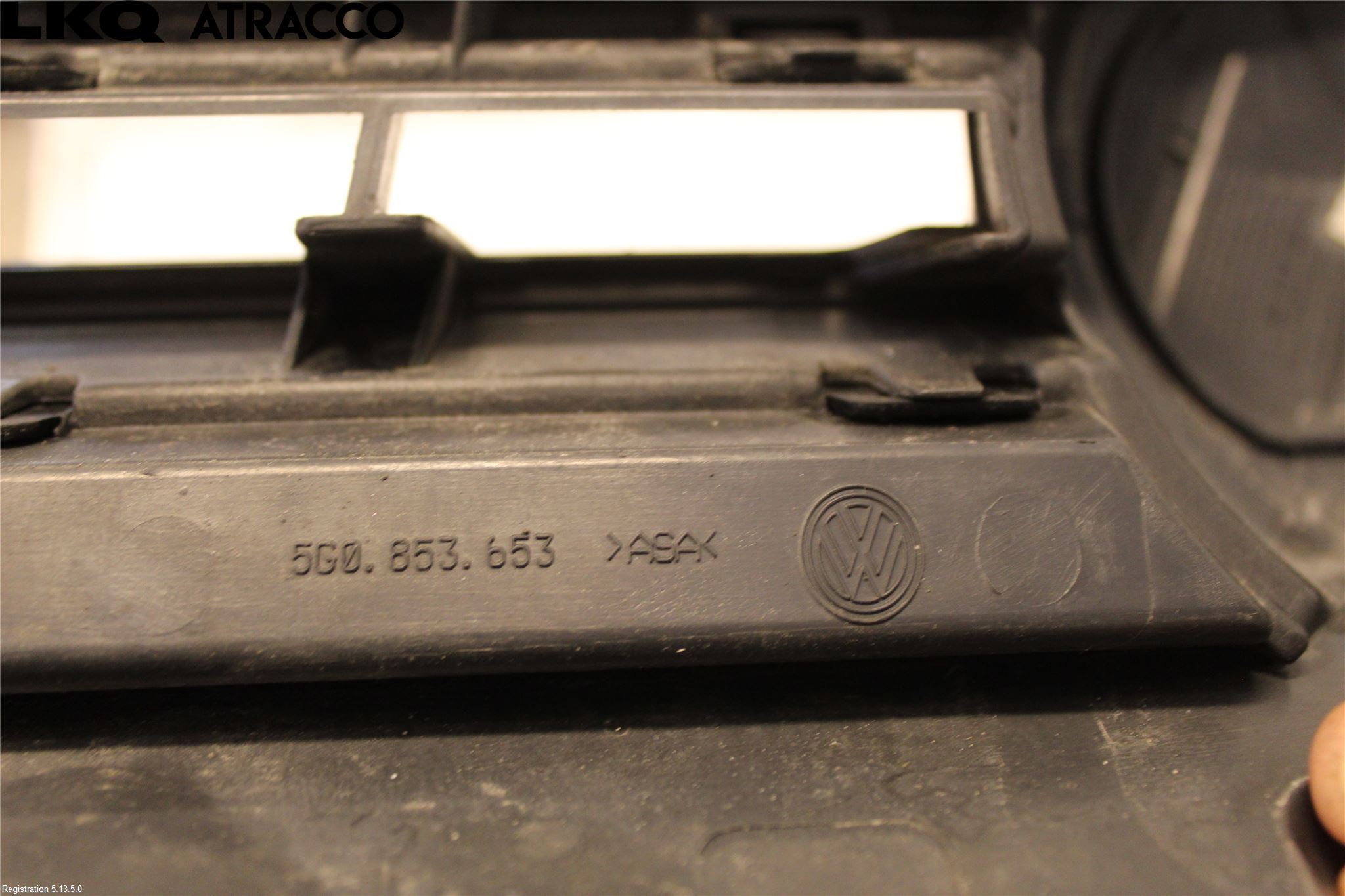 Volkswagen VW GOLF / E-GOLF VII 13-20 Grill Komplett