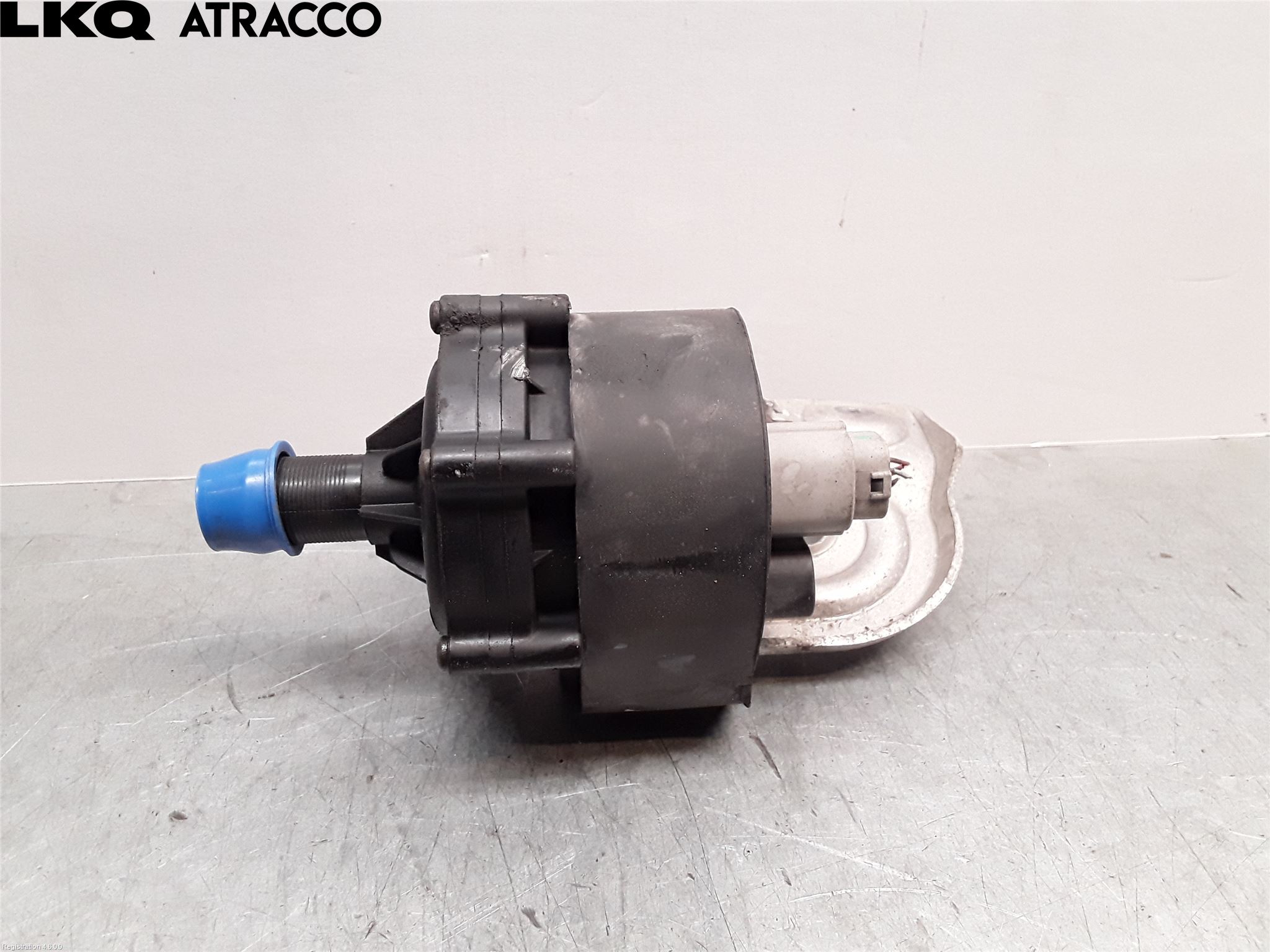 Tesla MODEL X 16- Vannpumpe