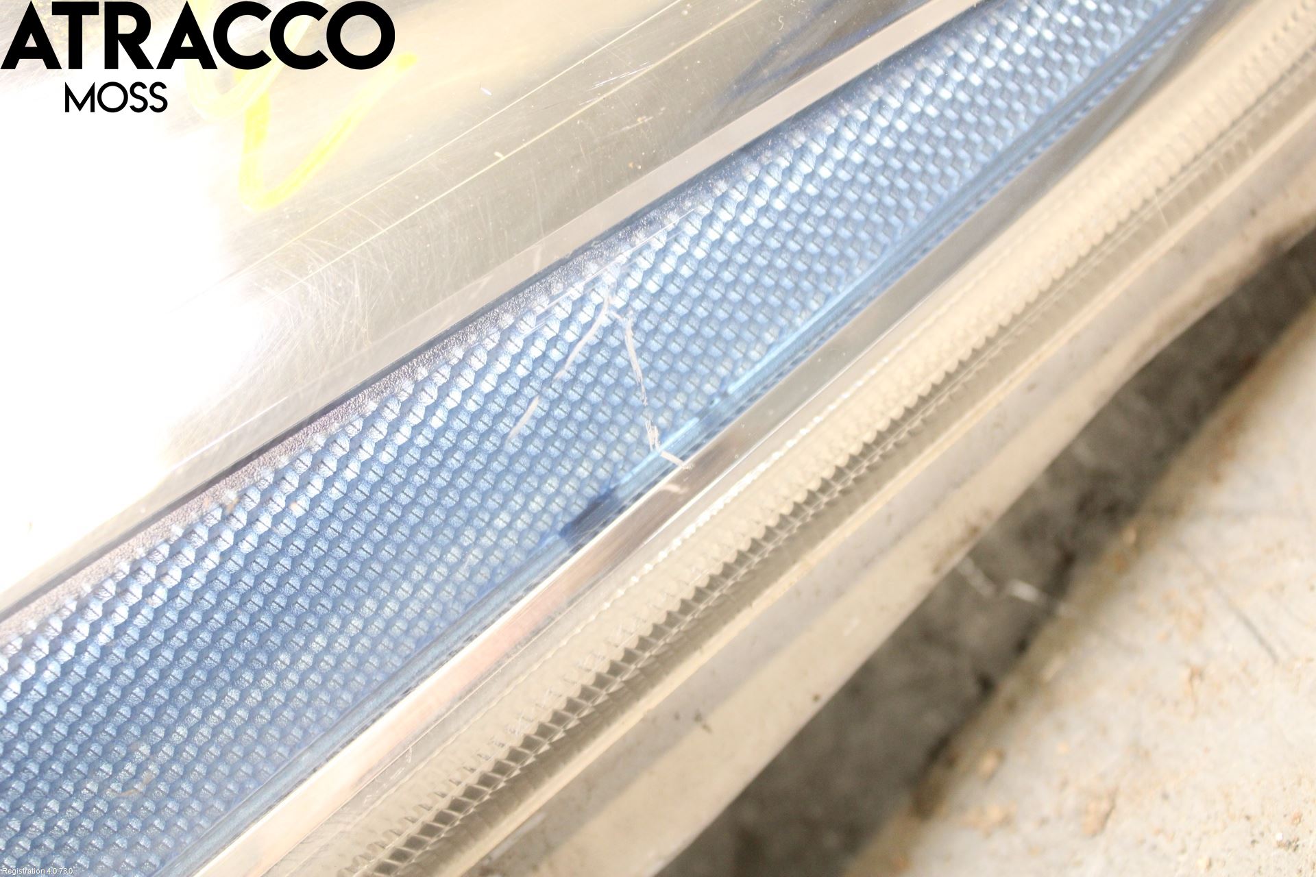 Nissan LEAF 11-17 Frontlykt Venstre