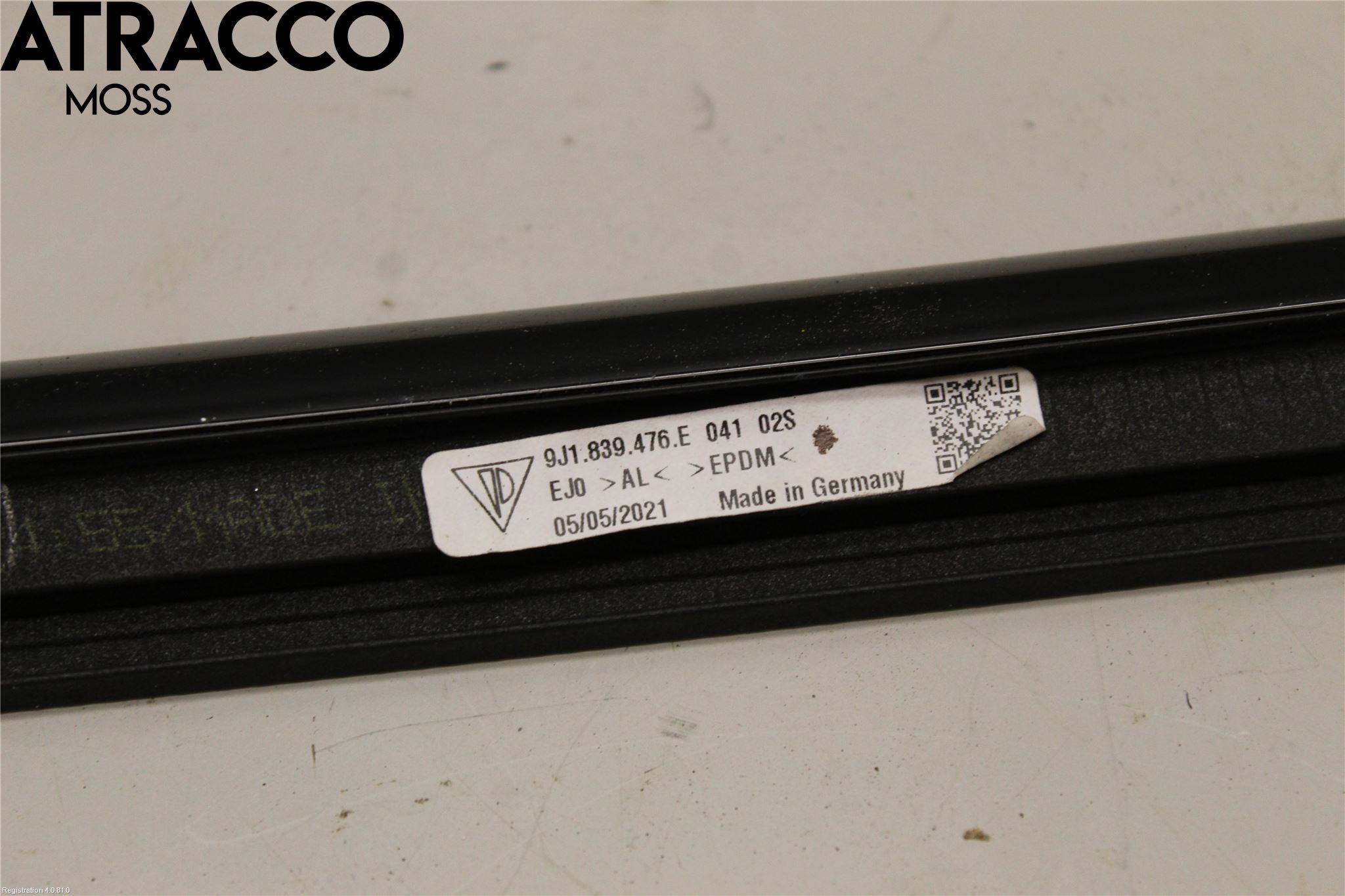 Porsche TAYCAN 20- List Høyre Side