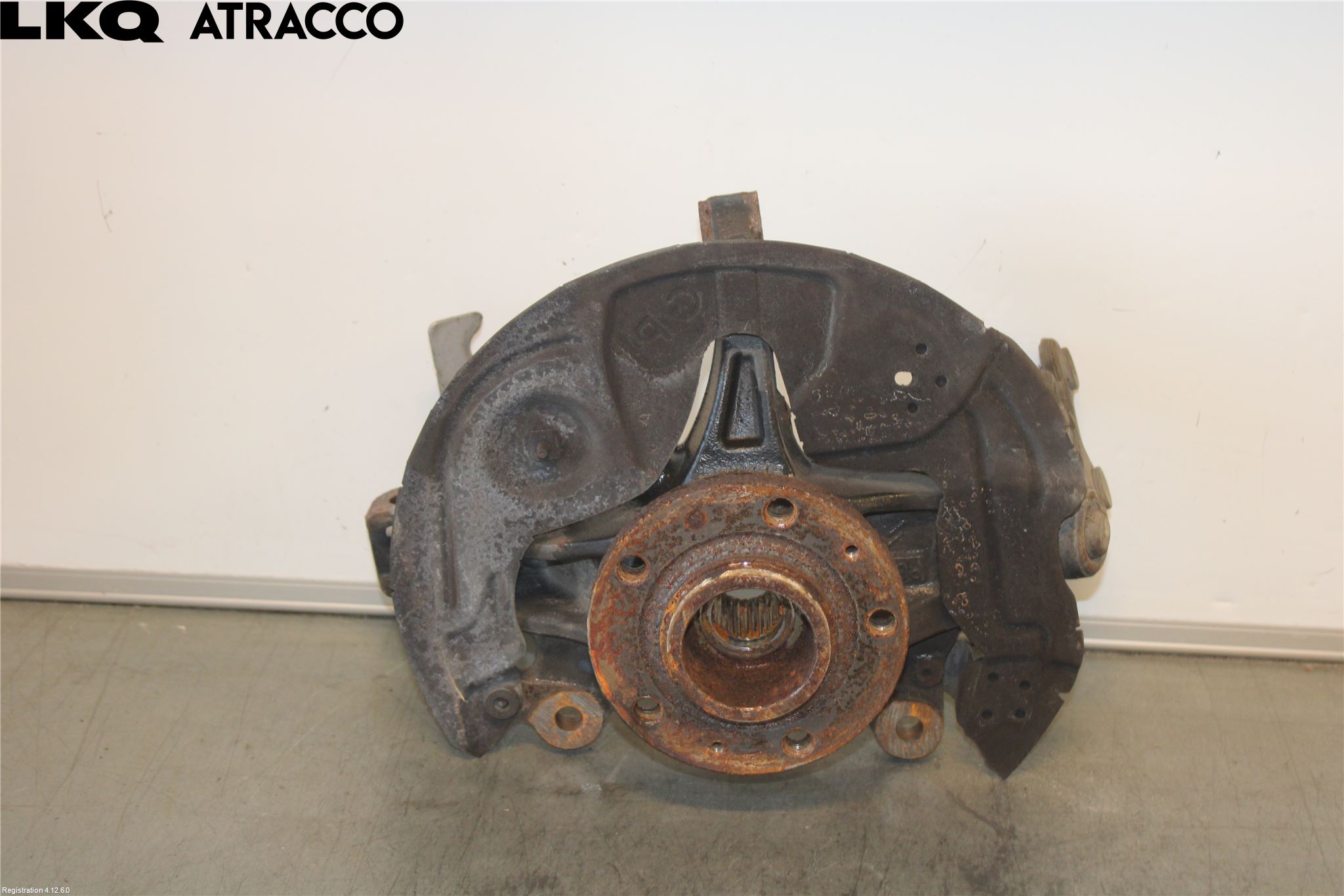 Peugeot 508 19- Spindel Vf