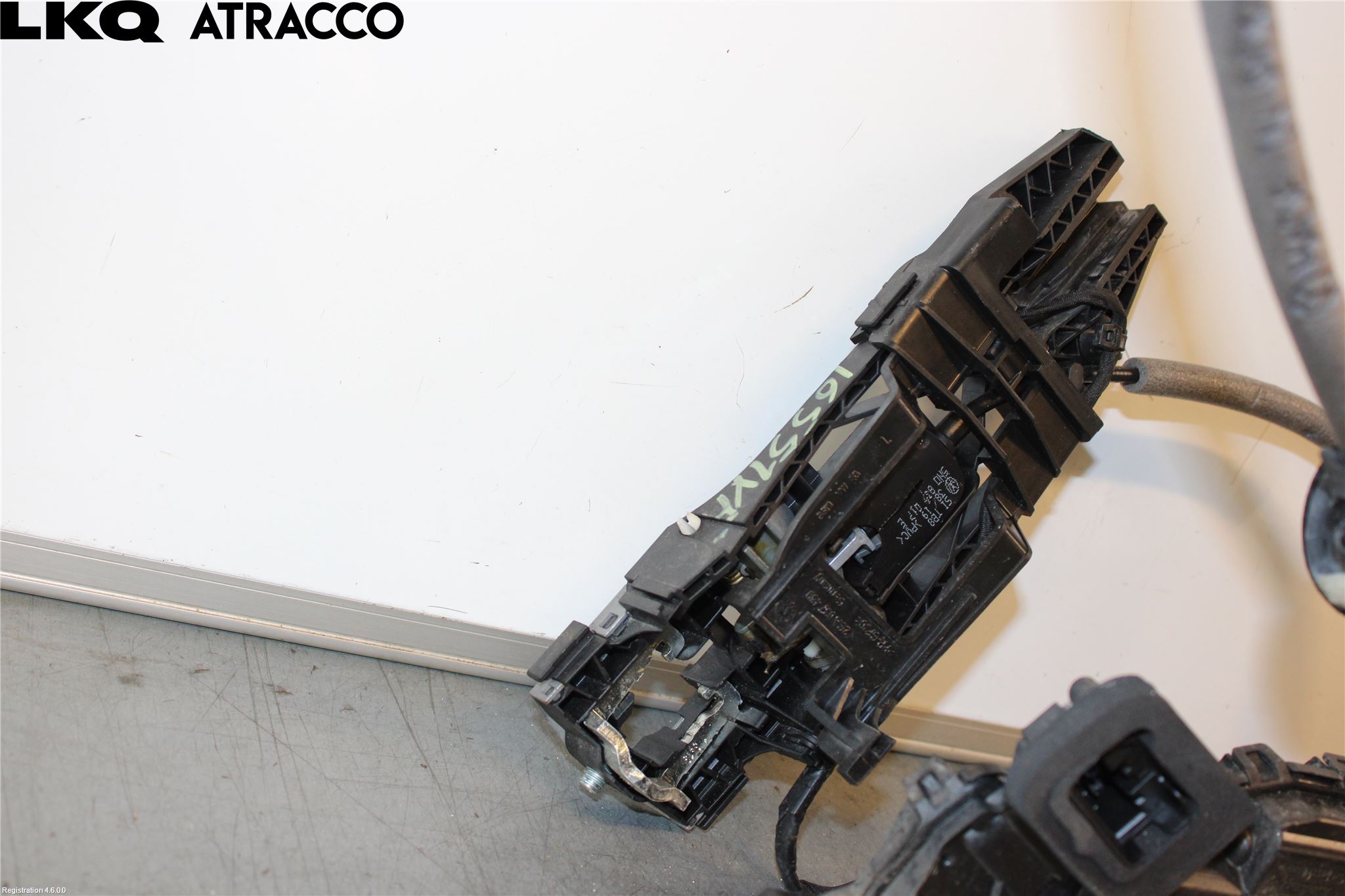 Volkswagen VW T-ROC 18- Dørlås - Låsekasse