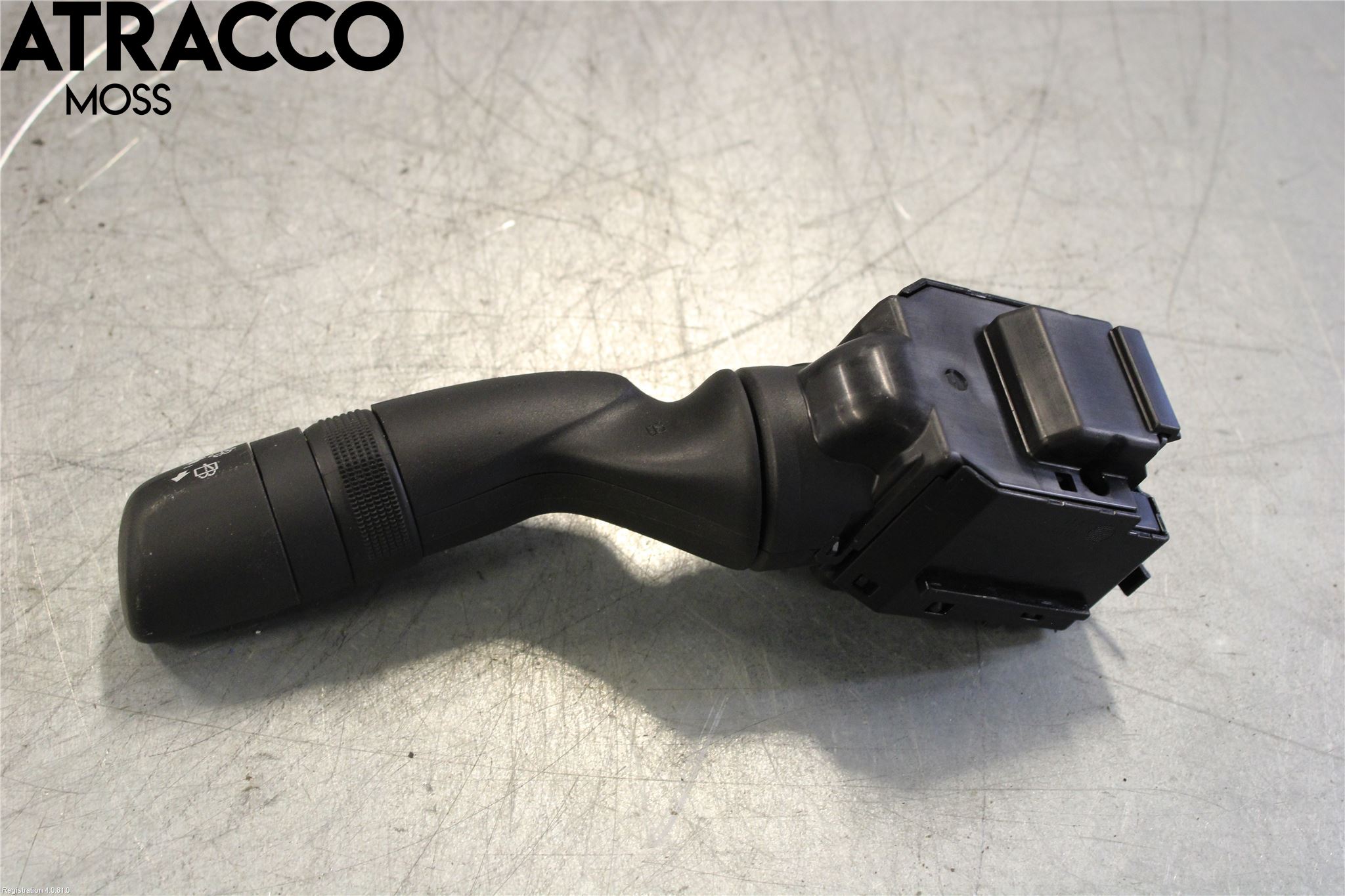 Toyota RAV4 19- Bryter Ratt Visker - Spyler