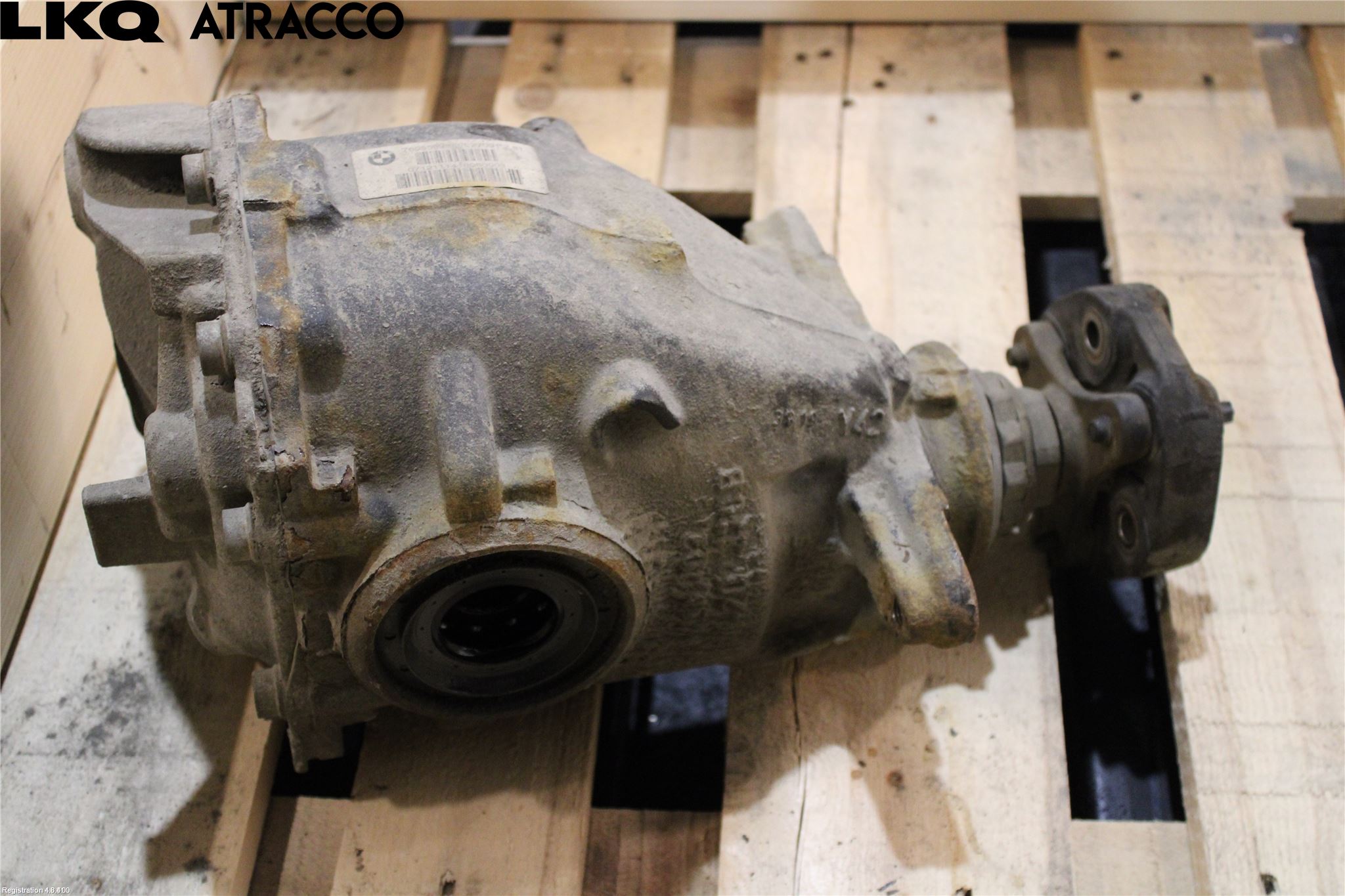 BMW 3 F30/F31/F80 12-19 Bakaksel Kardang Bak -Diff