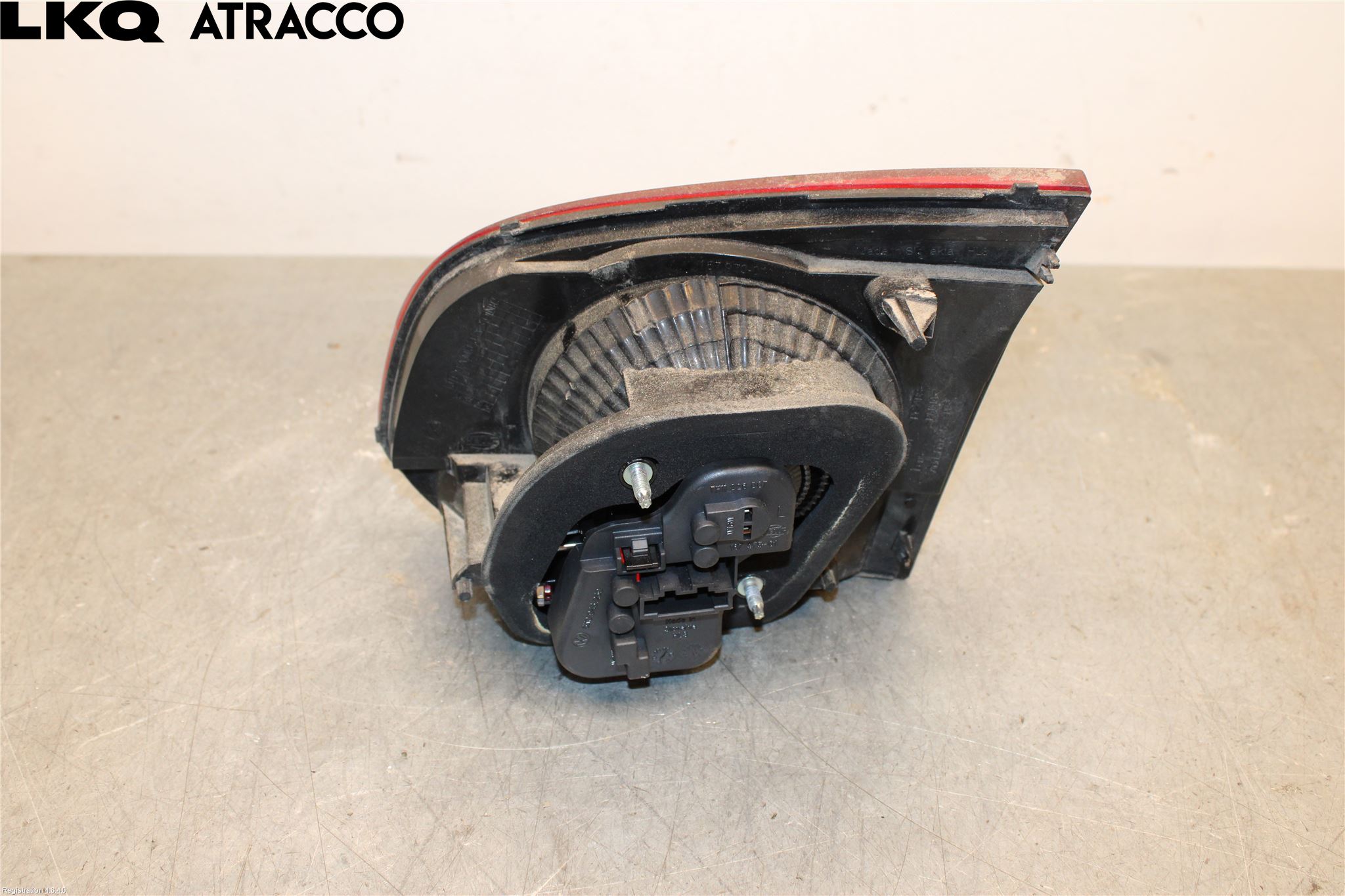 Volkswagen VW GOLF VI 09-13 Baklykt Venstre  På Luke(Indre