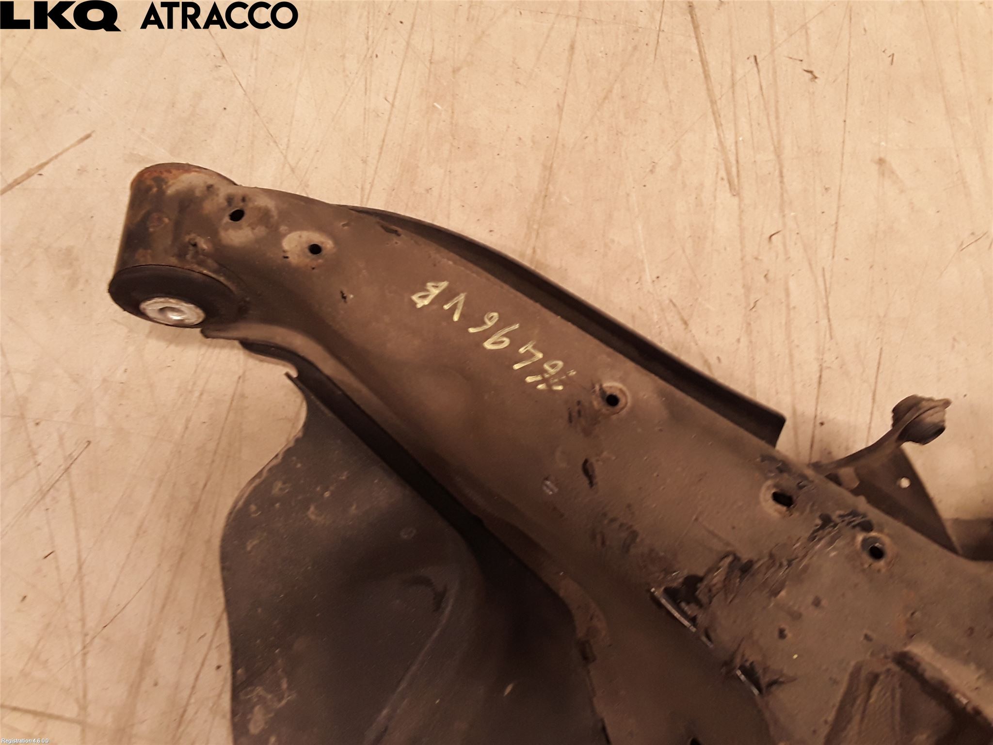 Mercedes-Benz MB VITO/V-KLASS (W640,W447,W448) 14- Bærearm Bak Venstre