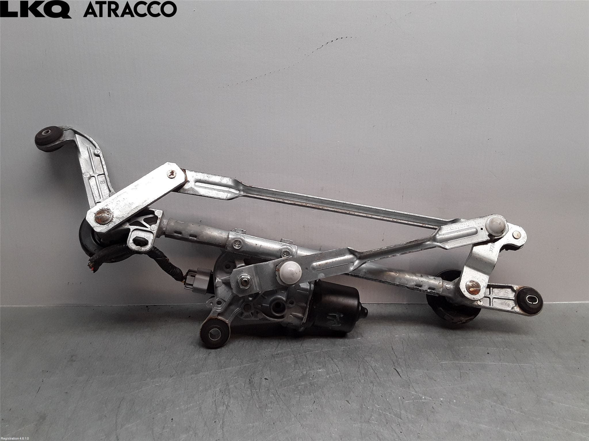 Nissan LEAF 11-17 Viskermotor Frontrute