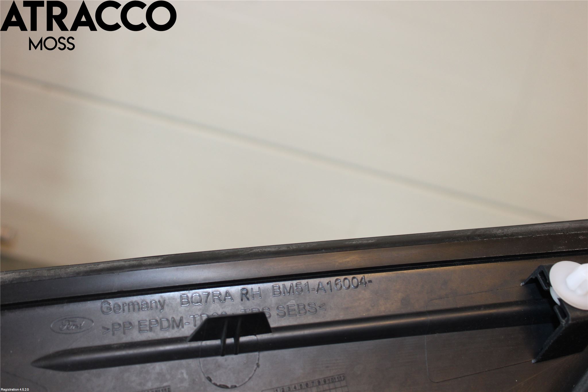 Ford FOCUS 15-18 Dørruteramme