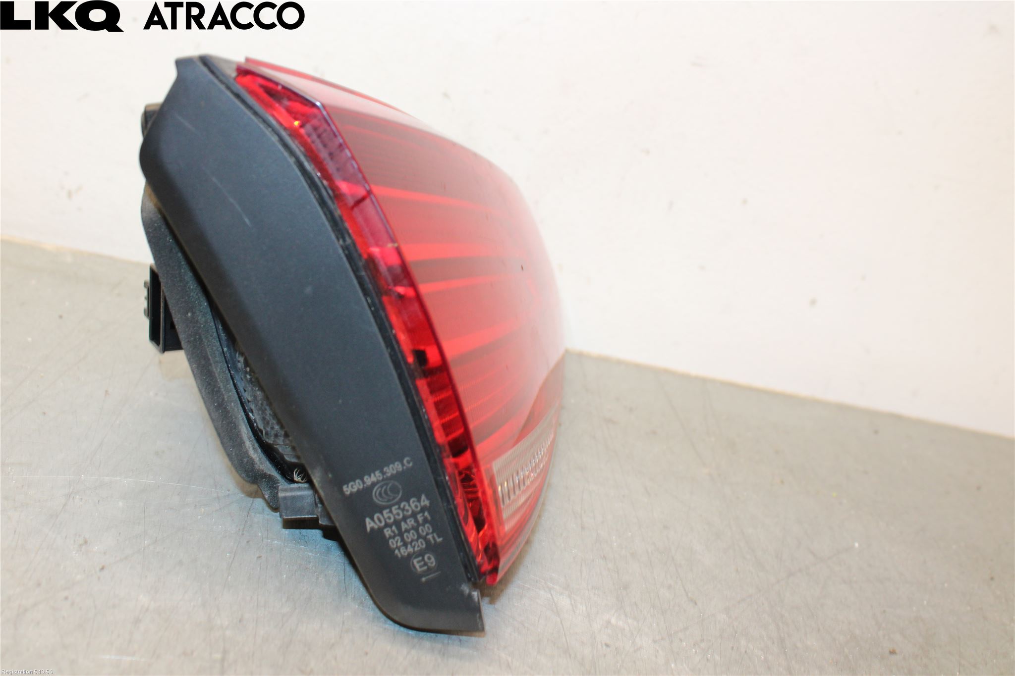 Volkswagen VW GOLF / E-GOLF VII 13-20 Baklykt Venstre  På Luke(Indre