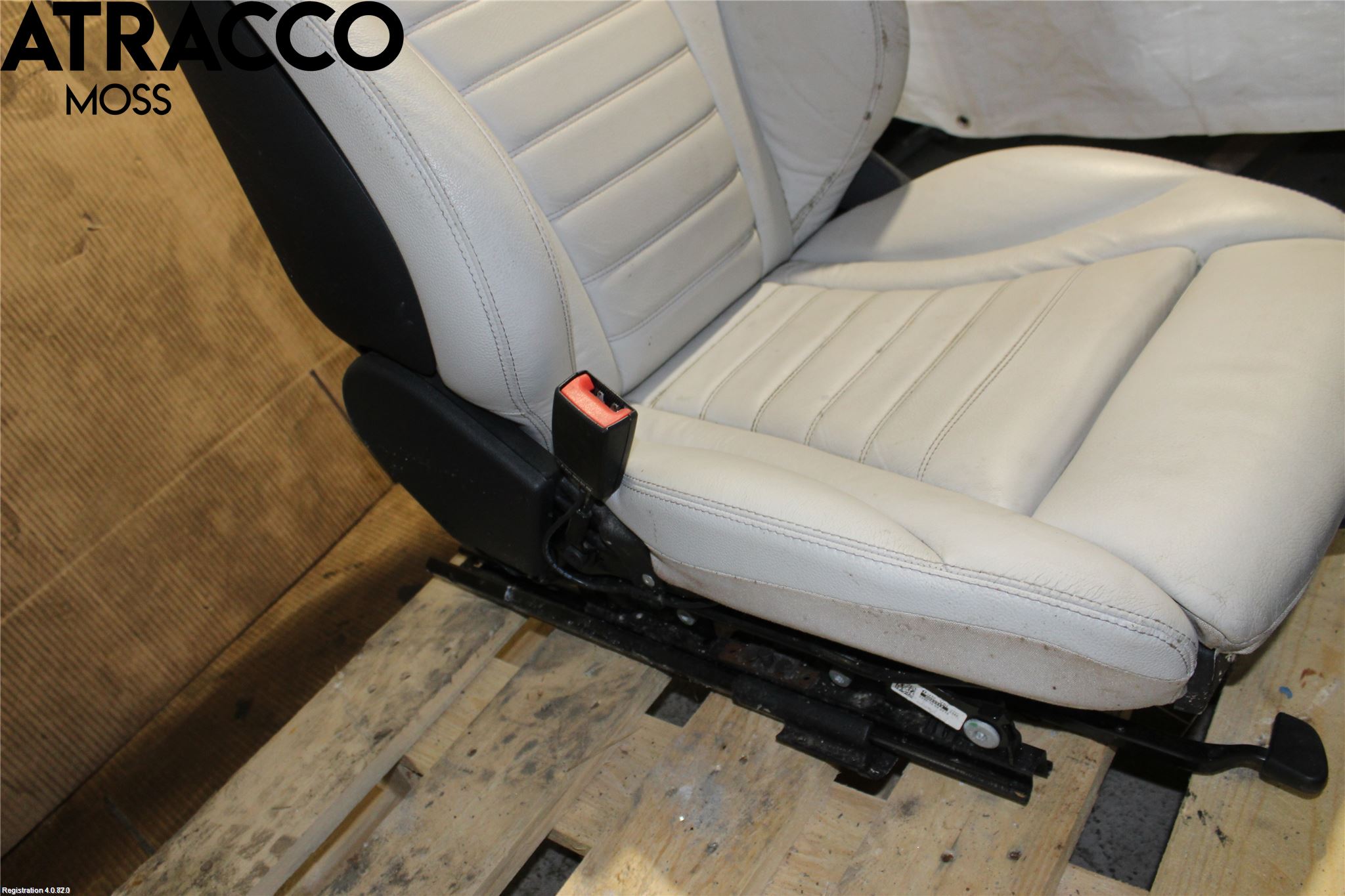 Mercedes-Benz MB C-KLASS (W205) 14-21 Innr Sete Foran Venstre