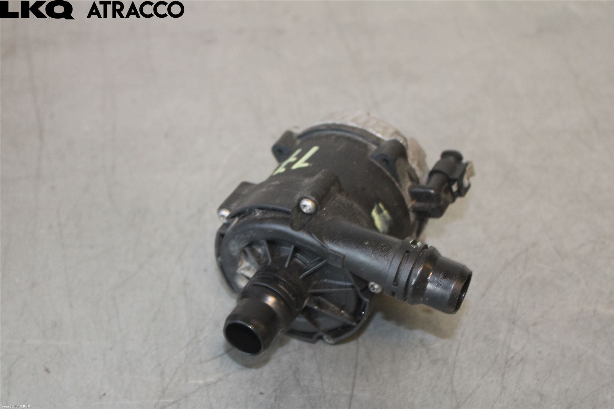 Opel VIVARO 20- Vannpumpe