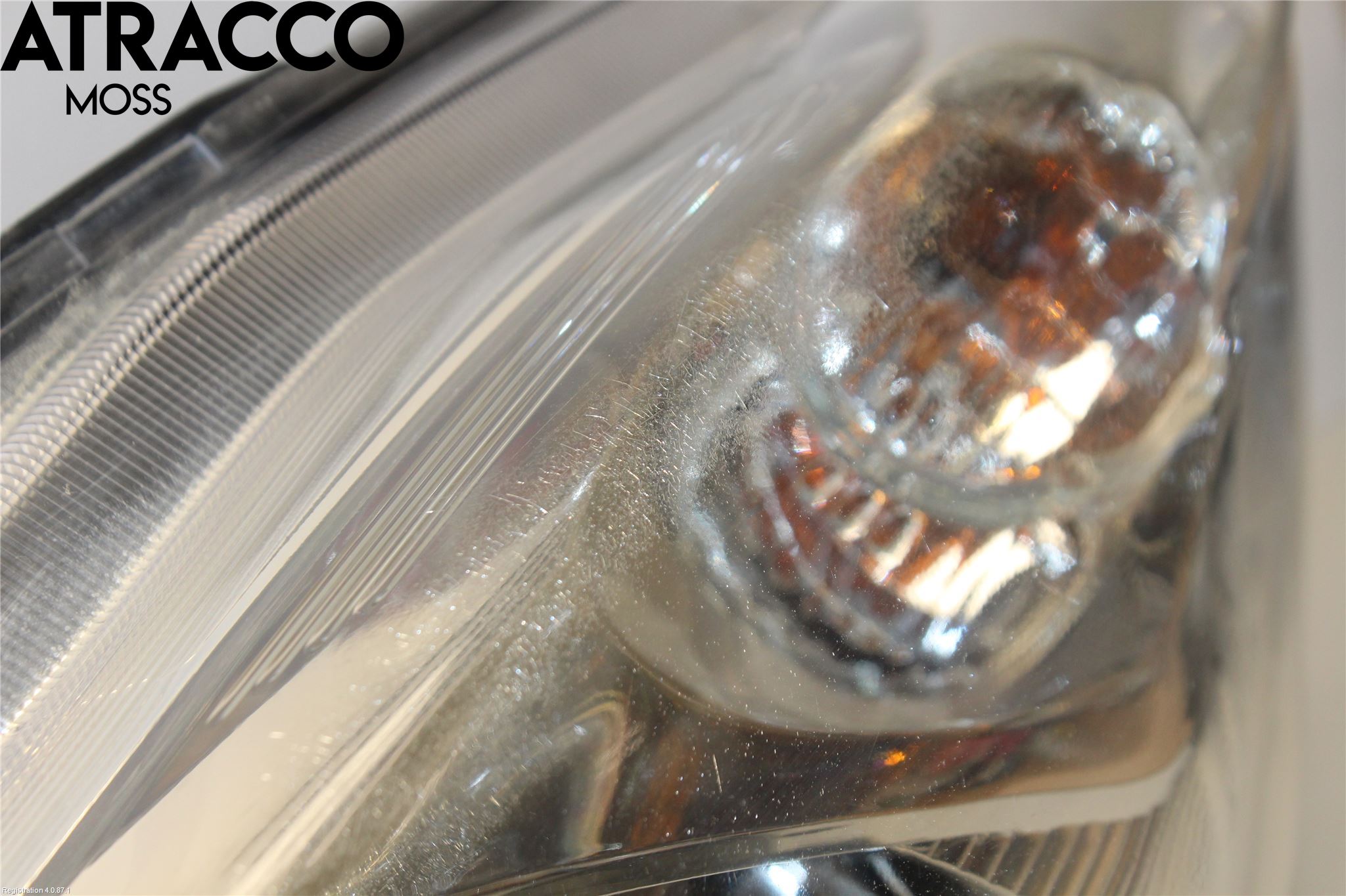 Nissan LEAF 11-17 Frontlykt Venstre