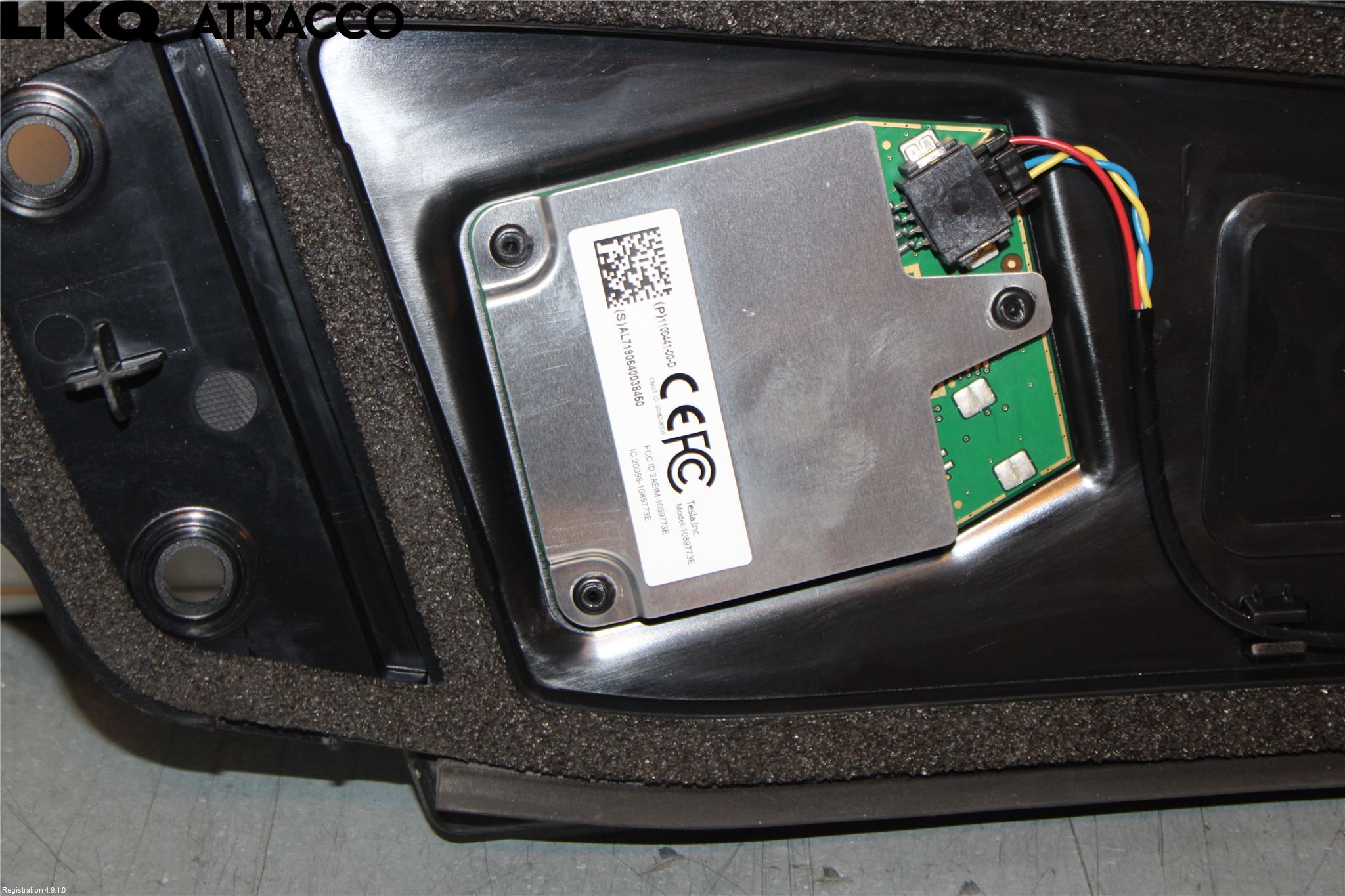 Tesla MODEL 3 17- Dørruteramme