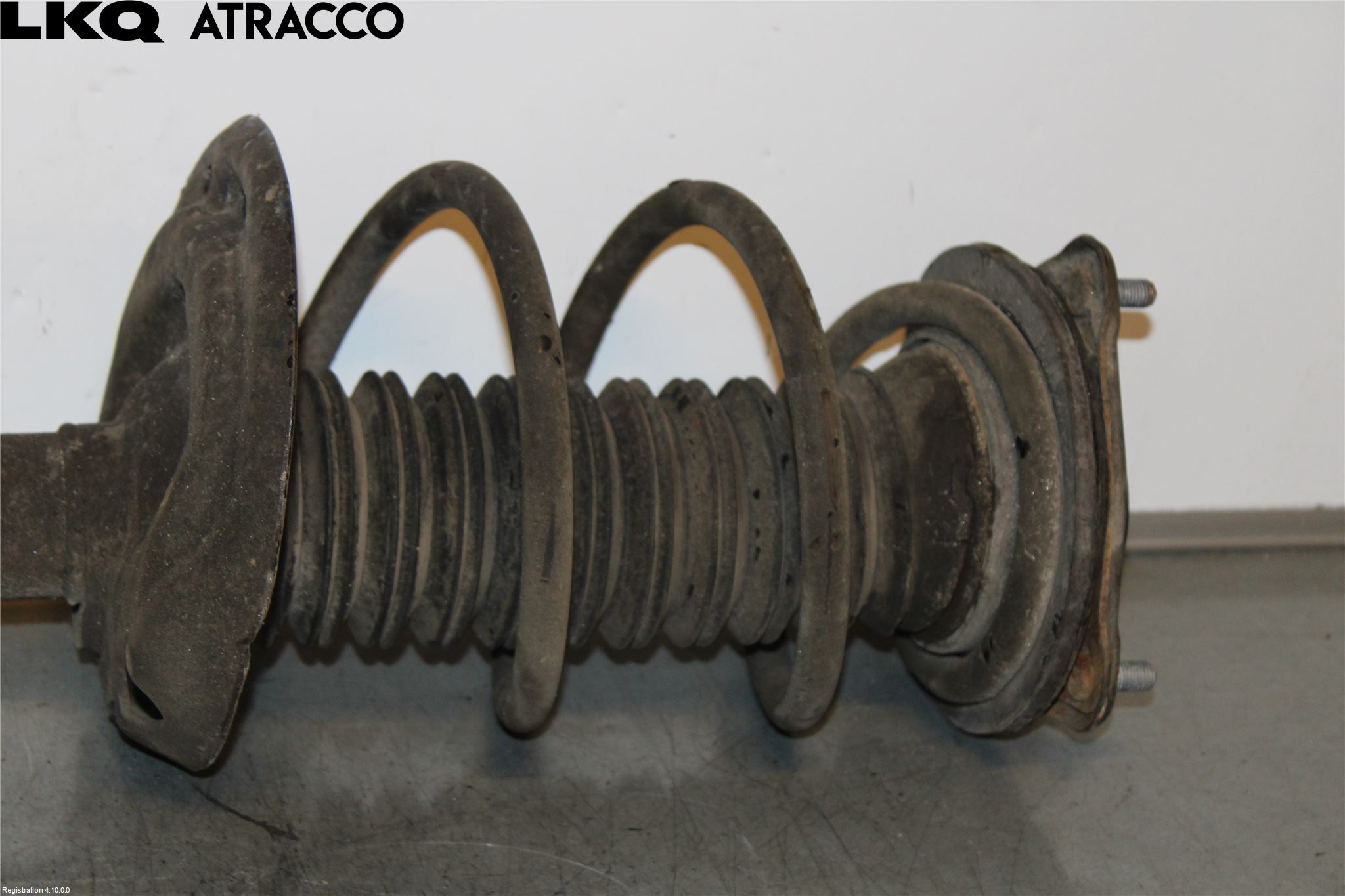 Toyota bZ4X EA10 22- Fjærbein Foran Venstre