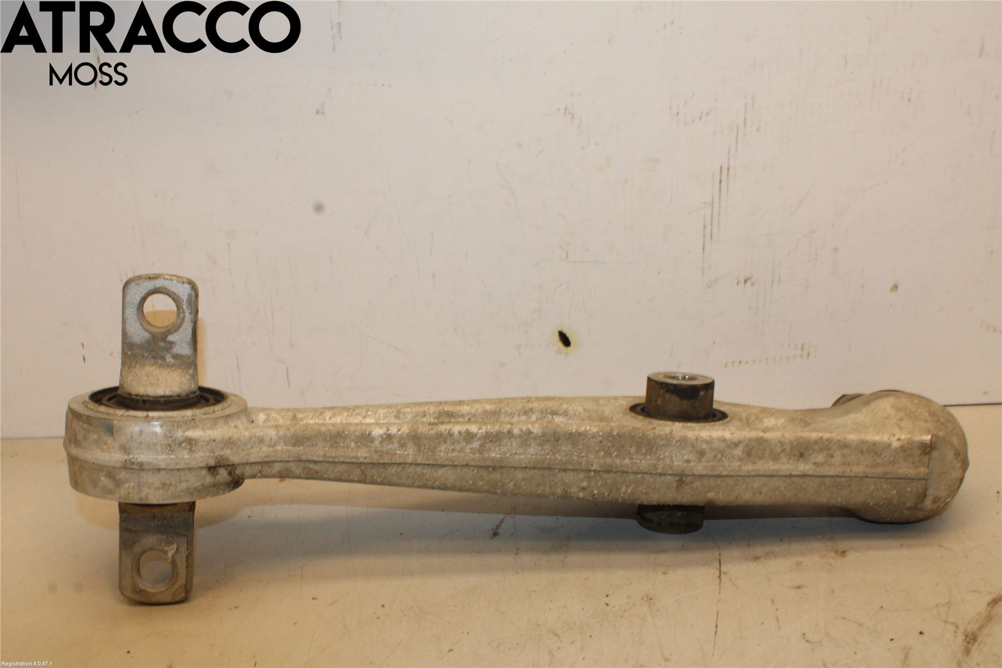 Tesla MODEL 3 17- Bærearm Foran Venstre Nedre