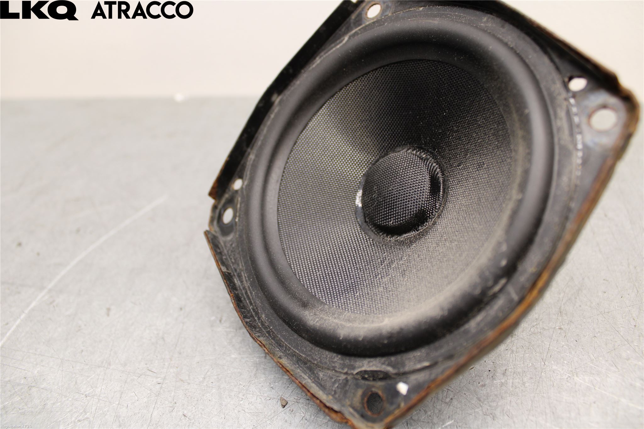 Porsche TAYCAN 20- Innr Høyttaler