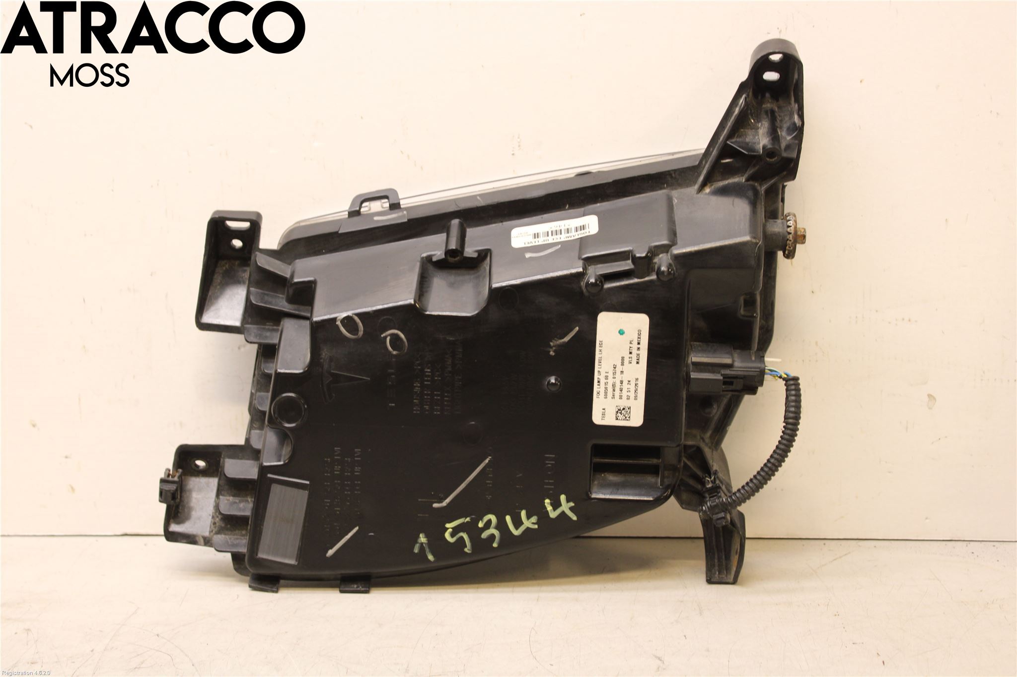 Tesla MODEL S 13- Frontlykt-Kurve-Tåkelys