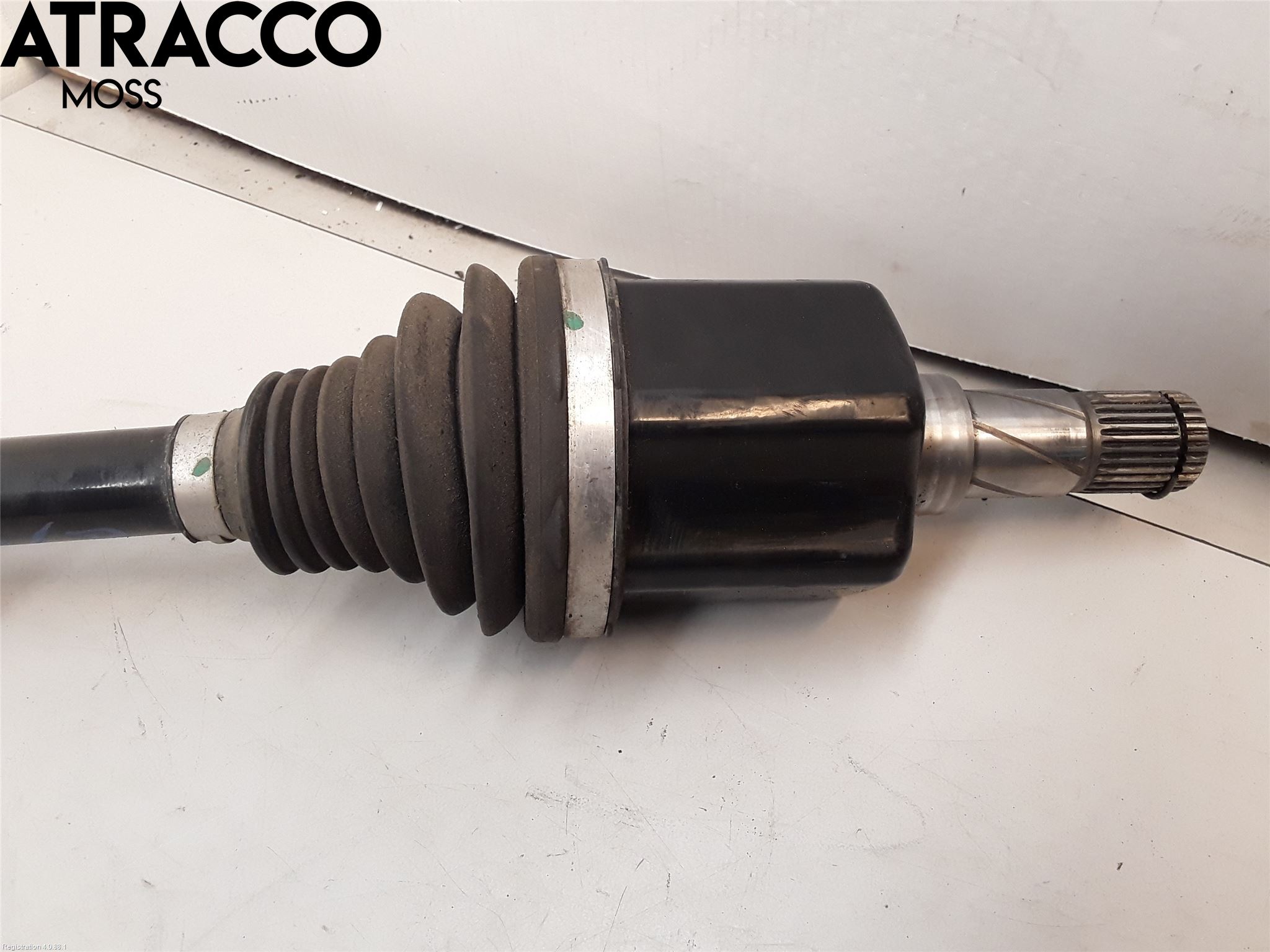 Jaguar I-PACE 18- Drivaksel Bak Kompl Venstre