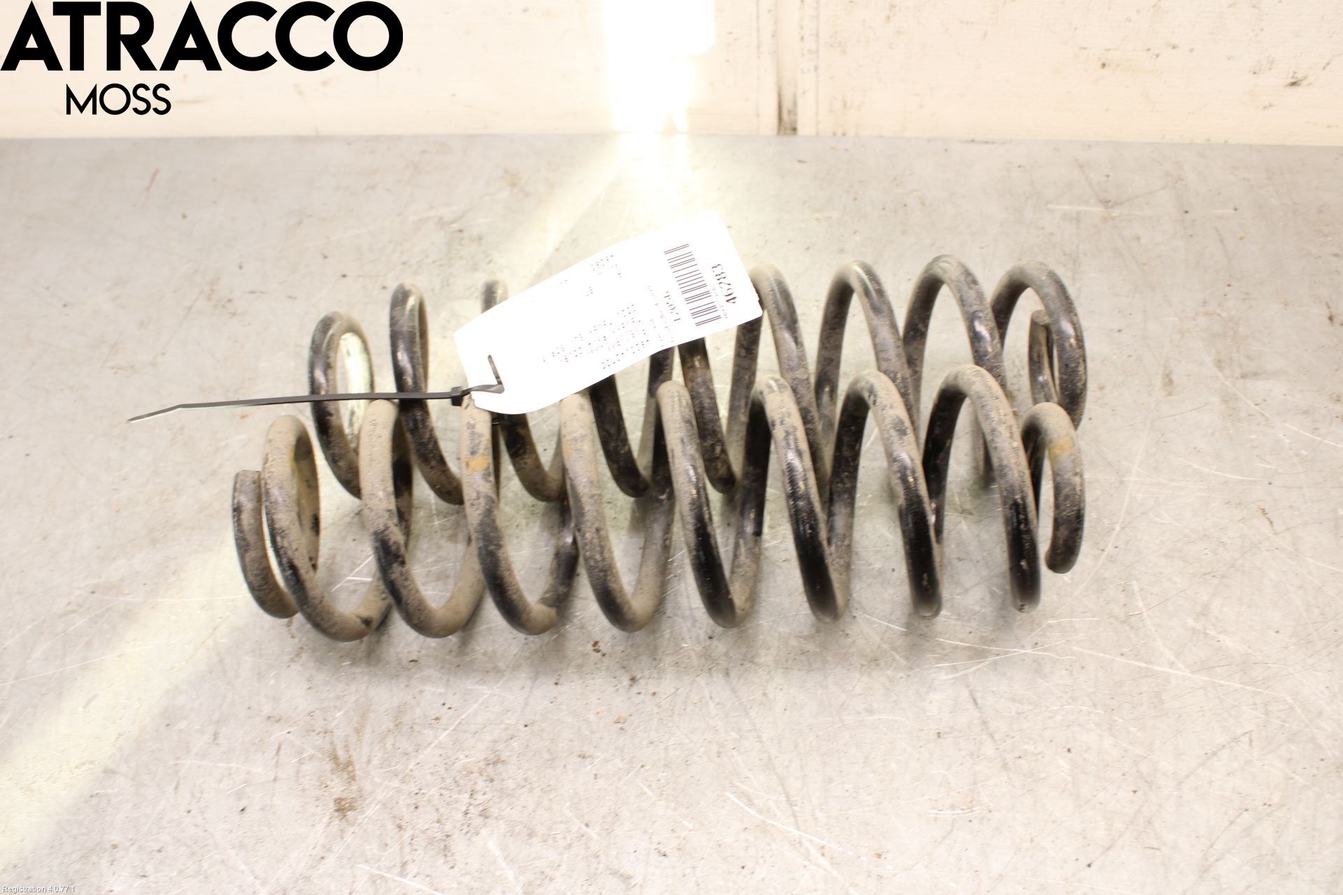 Toyota RAV4 19- Fjær Bak