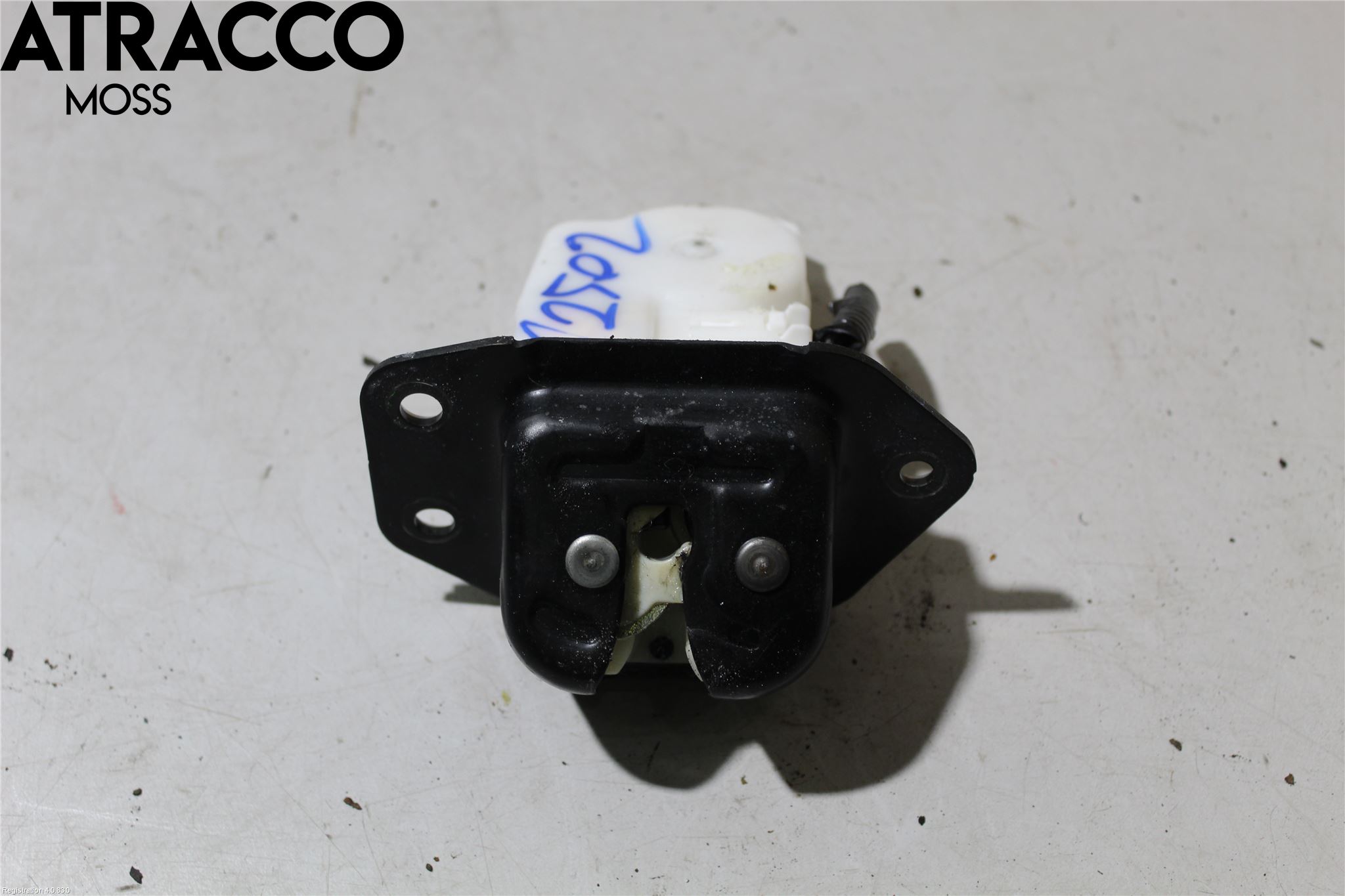 Nissan LEAF 11-17 Bakluke-Lokk Låsekasse