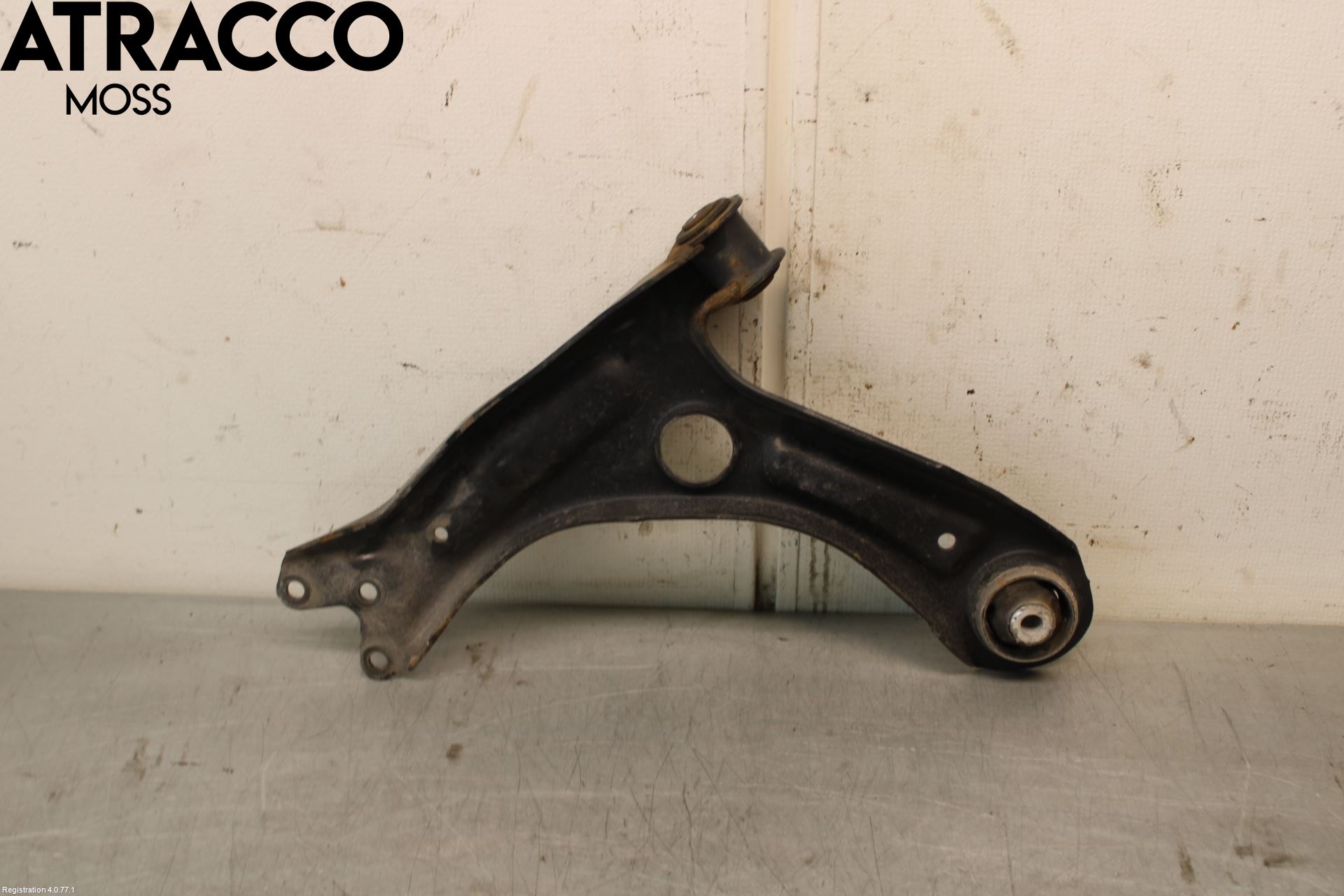 Volkswagen VW UP! / E-UP! Bærearm Foran Venstre Nedre