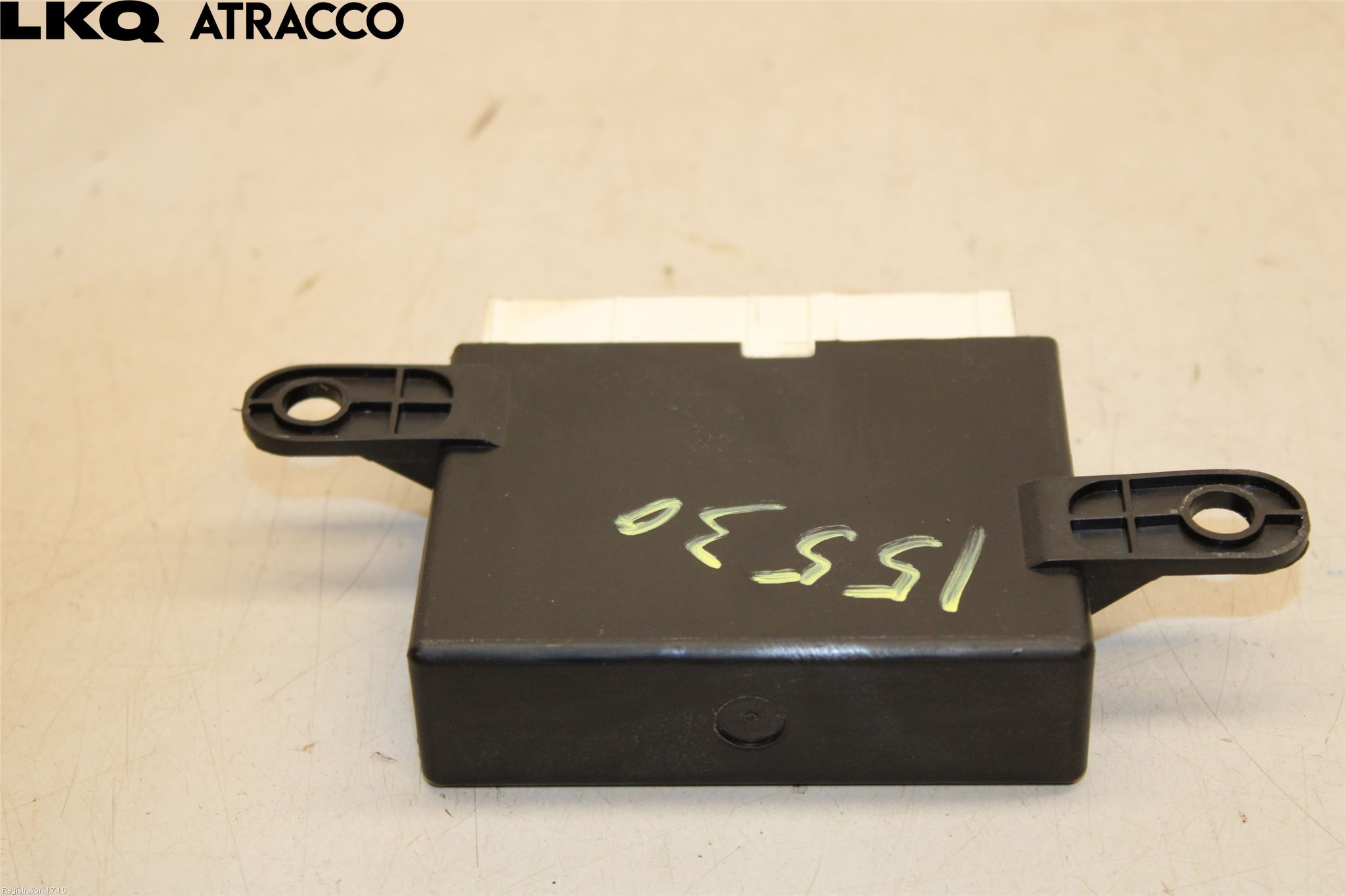 Tesla MODEL X 16- Sensor Ryggesensor