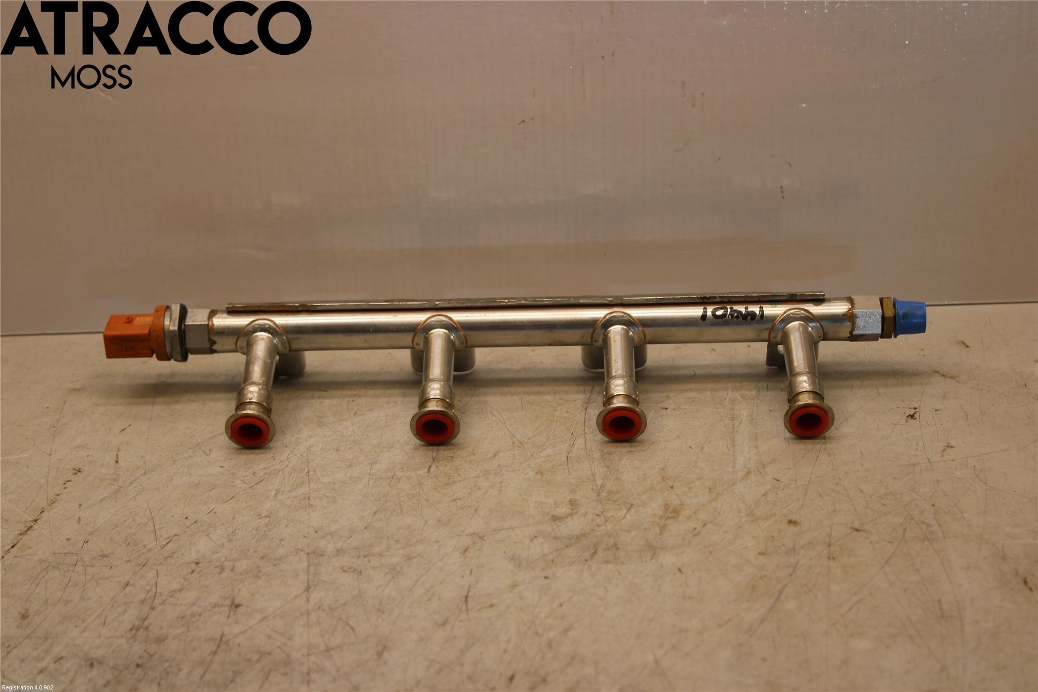 Volkswagen VW GOLF VI 09-13 Inns Drivstoffordeler-Galleri