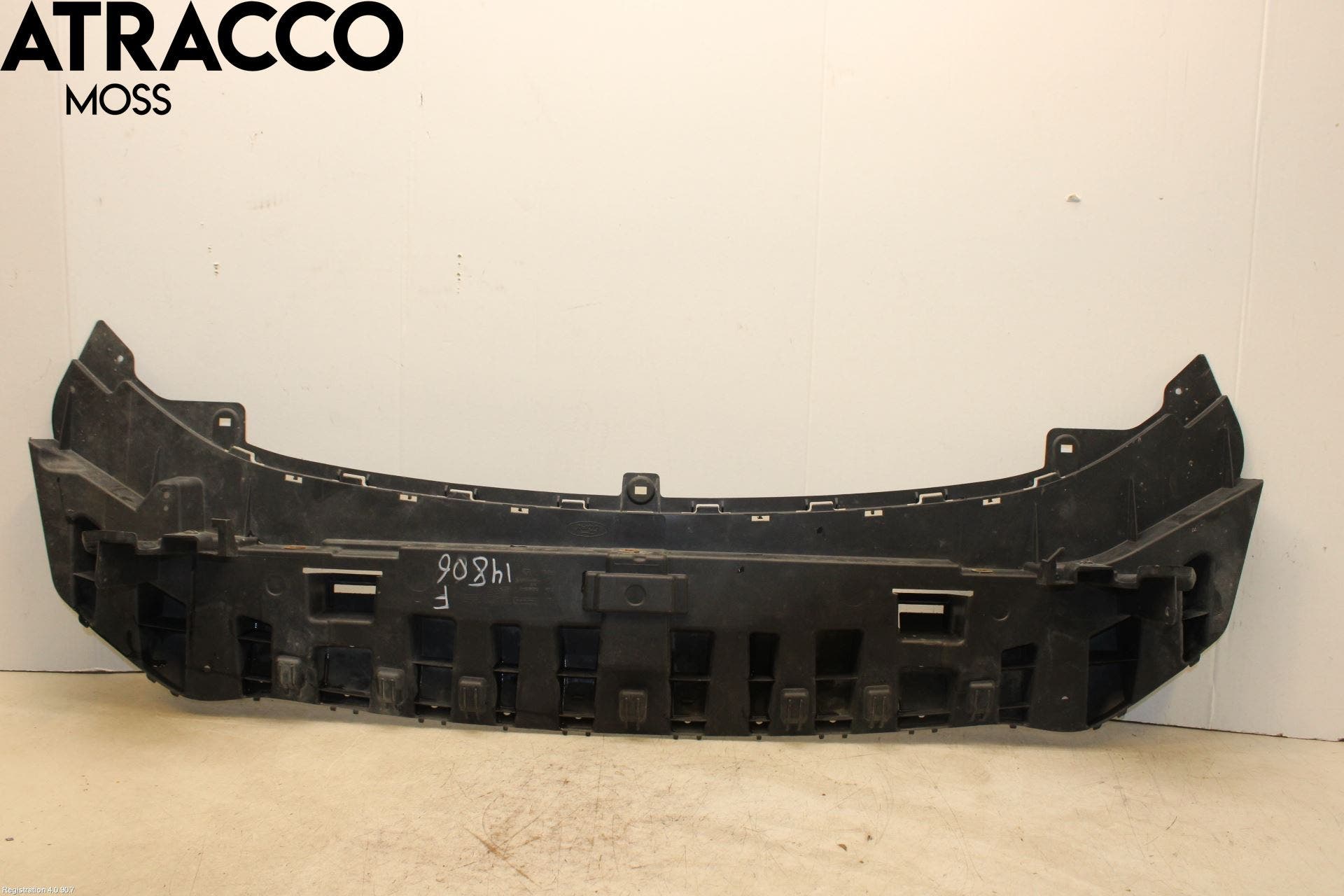 Ford FIESTA 13-17 Frontplate Nedre