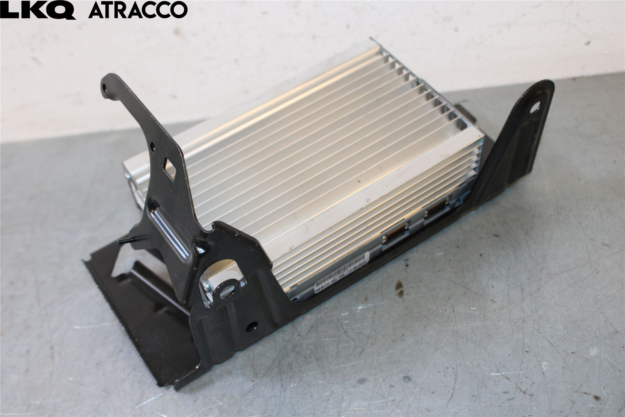 BMW 7 F01/02/03/04 09-15 Stereo Antenneforsterker