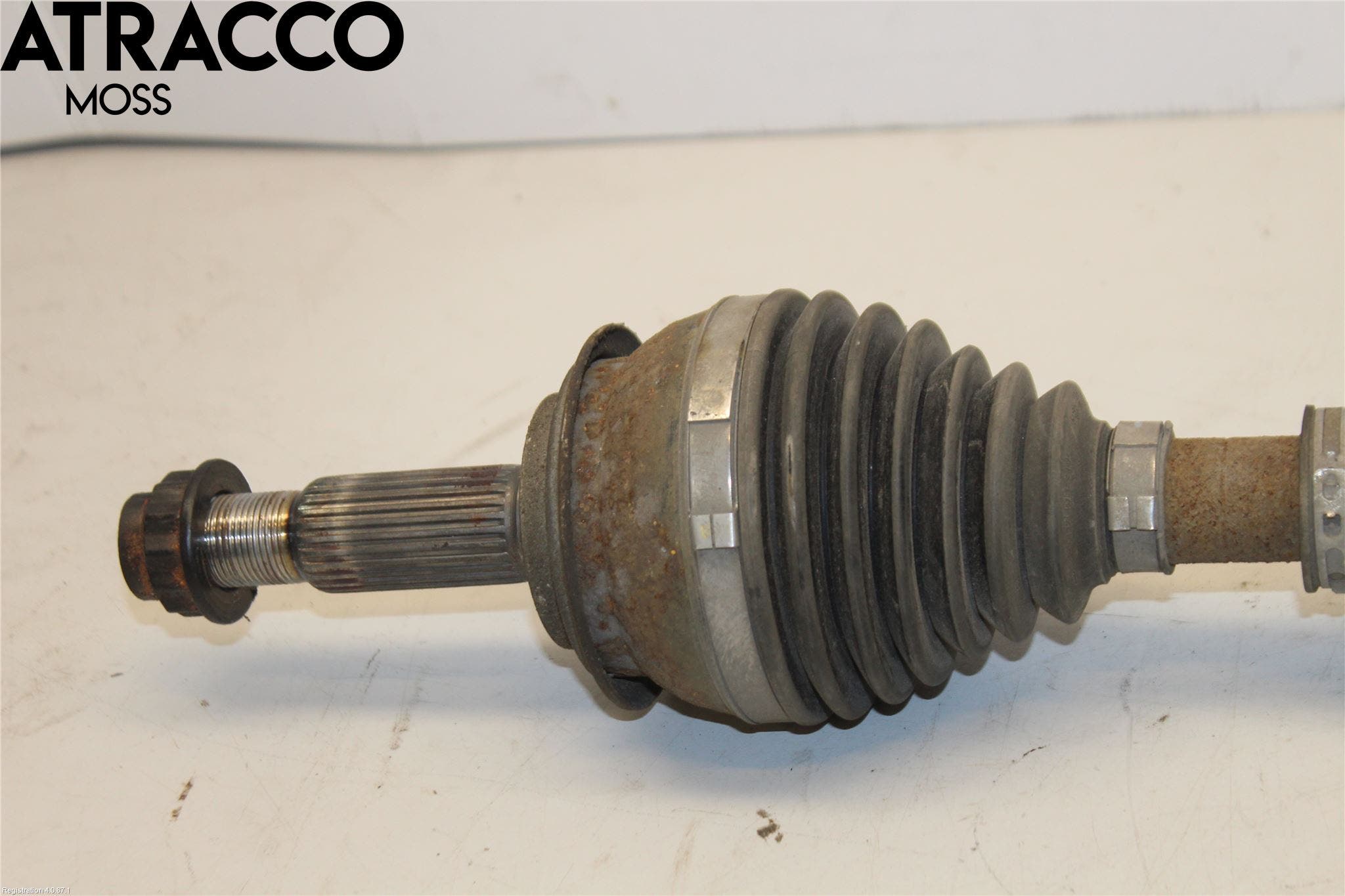 Toyota PRIUS+ ZVW40 12-20 Drivaksel Foran Kompl Venstre