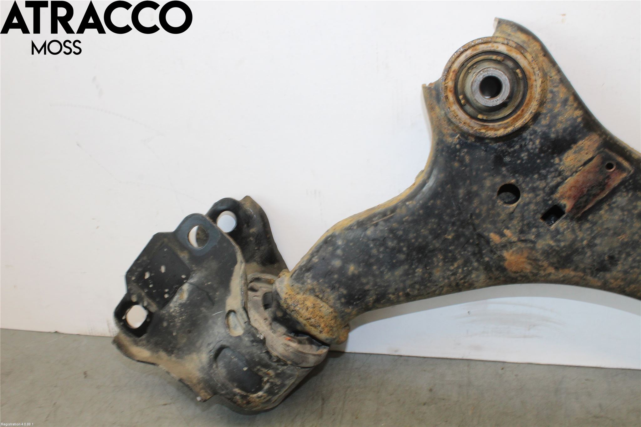 Volvo XC60 09-13 Bærearm Foran Høyre Nedre