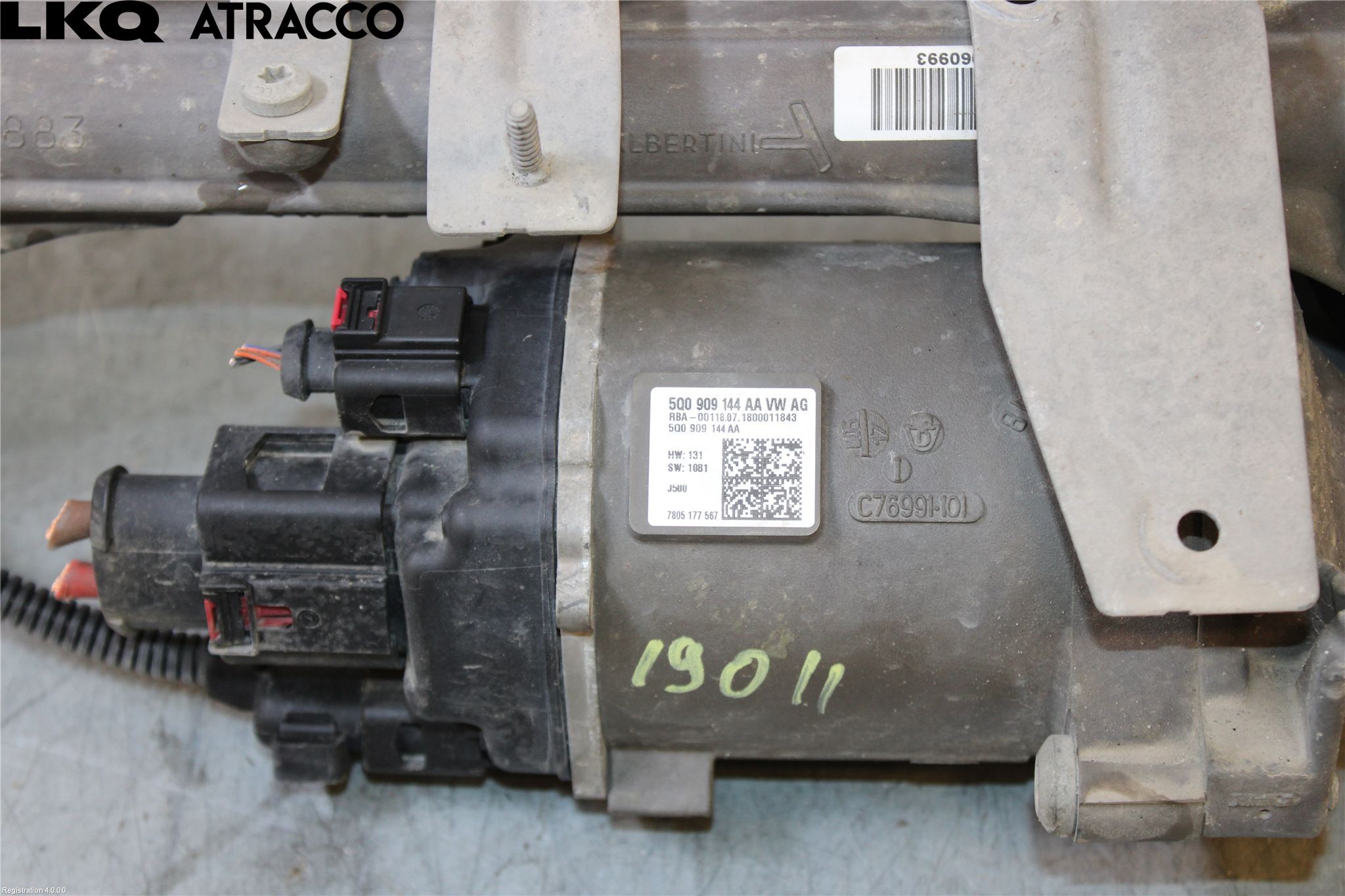 Volkswagen VW GOLF / E-GOLF VII 13-20 Servo Snekke - Tannstang