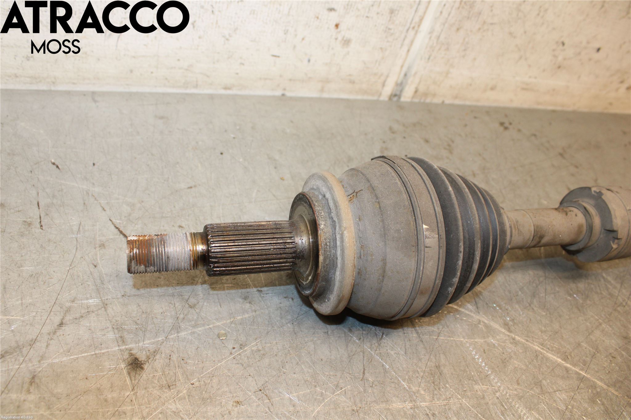 Toyota RAV4 19- Drivaksel Foran Kompl Venstre