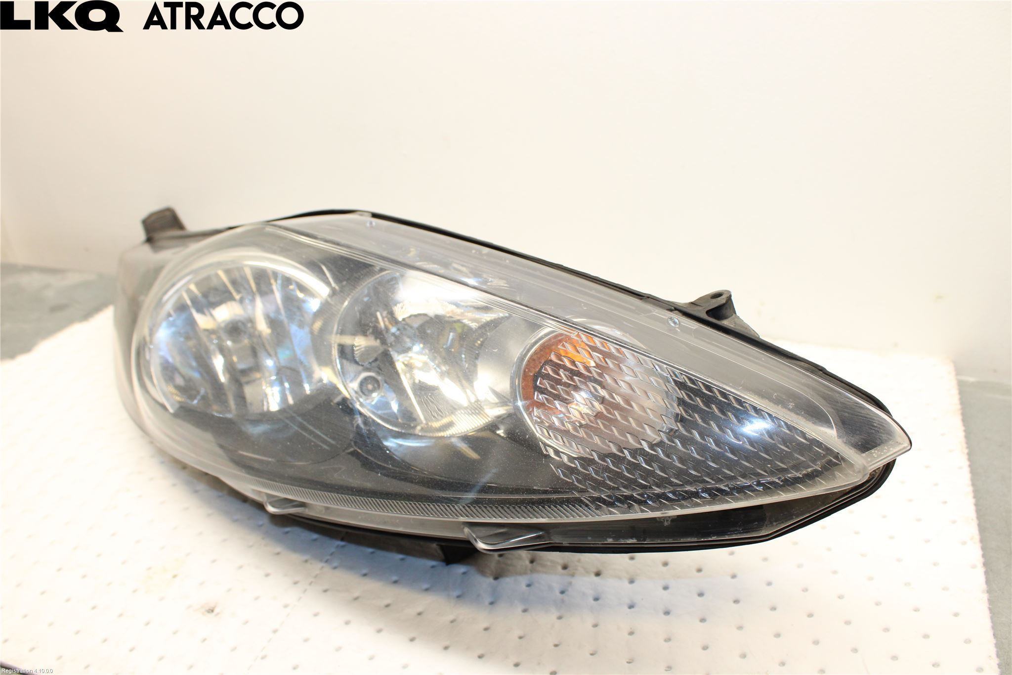 Ford FIESTA 09-12 Frontlykt Høyre