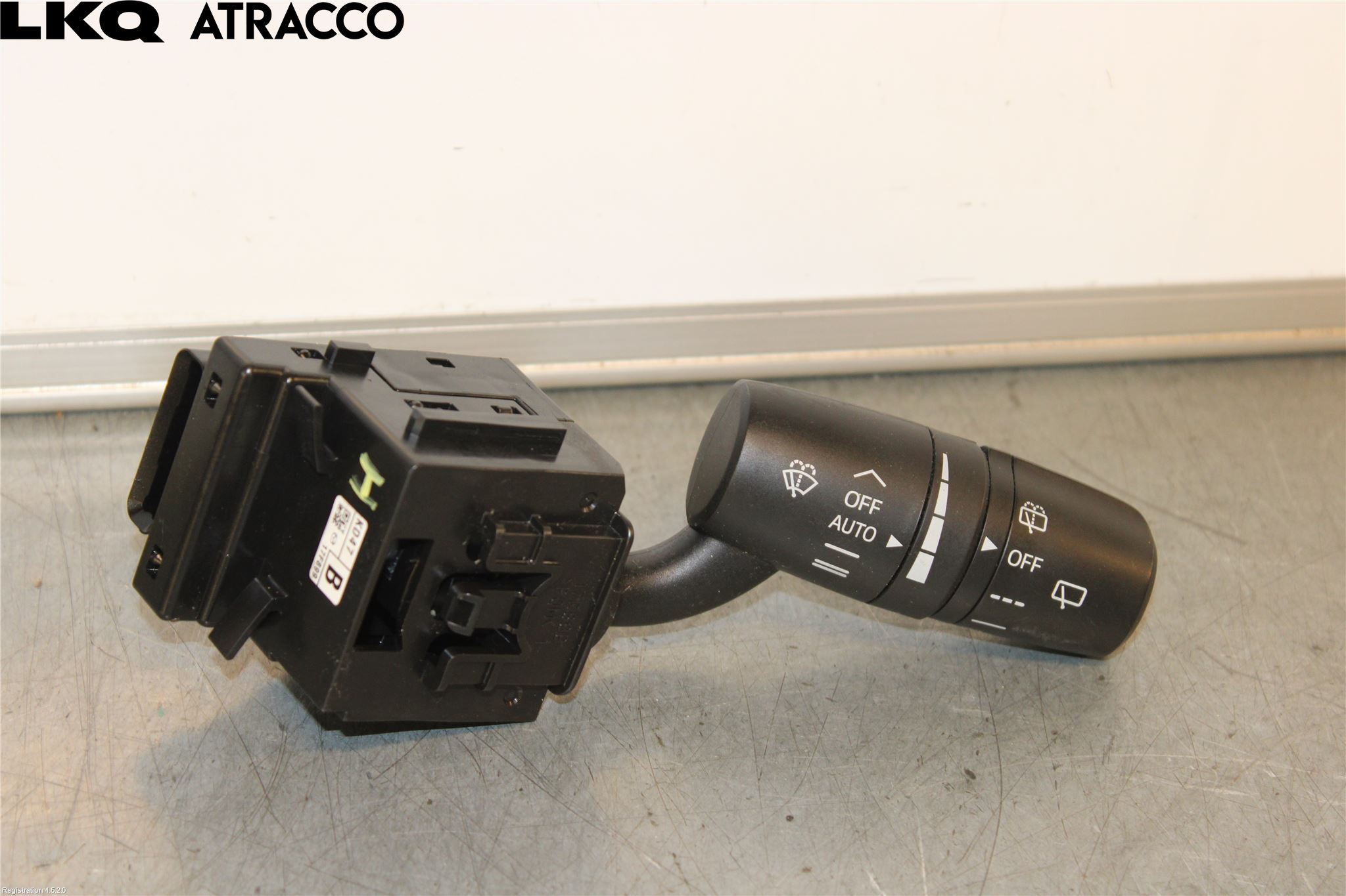 Mazda CX-5 12-17 Bryter Ratt Visker - Spyler