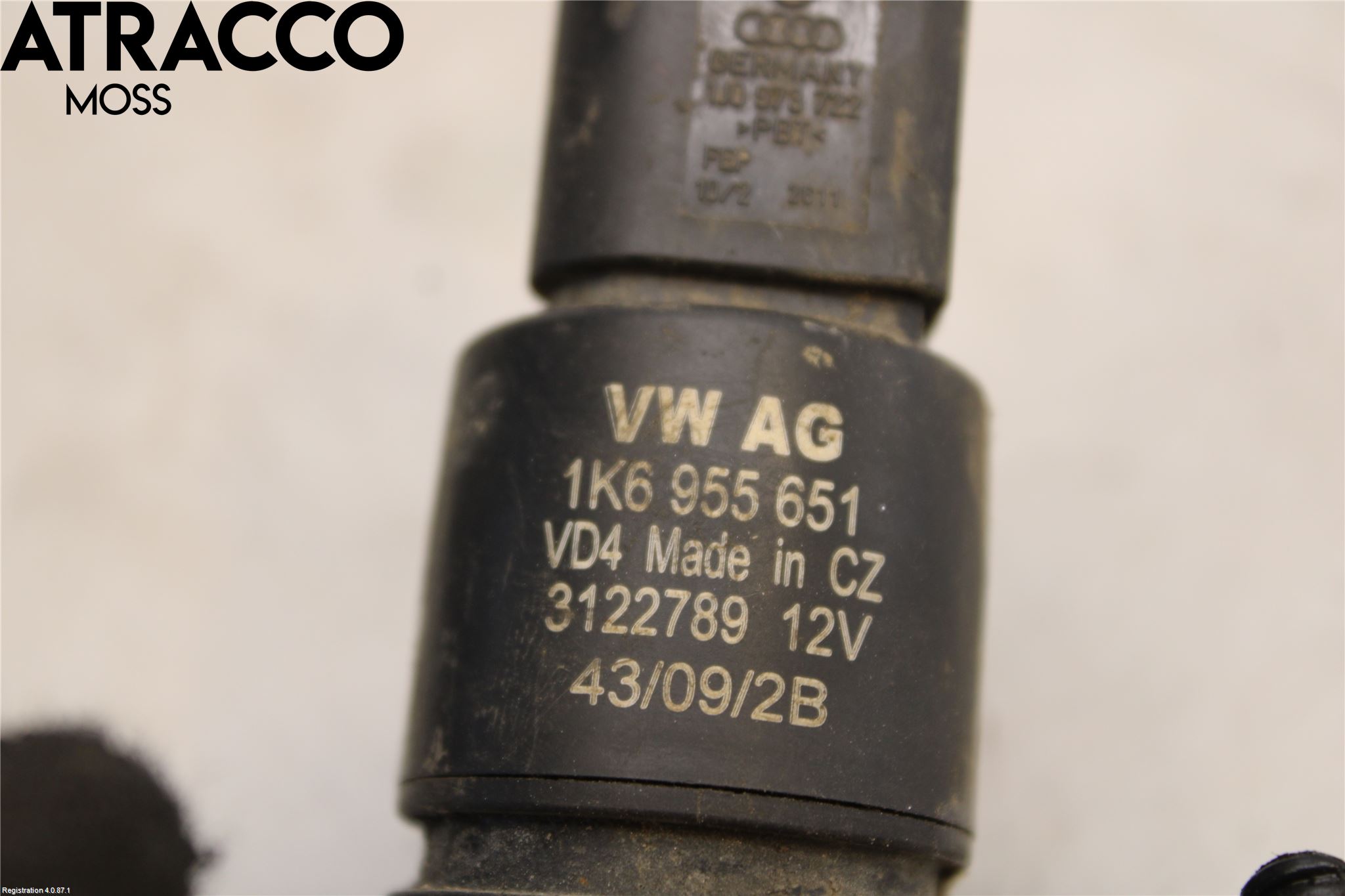 Volkswagen VW GOLF PLUS/CROSS GOLF 04-14 Spylerpumpe Frontrute