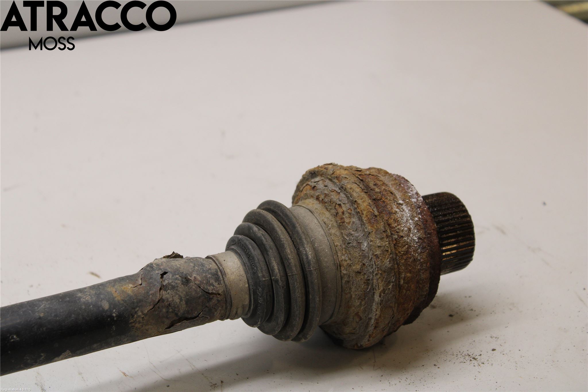 Audi Q5 09-16 Drivaksel Bak Kompl Høyre