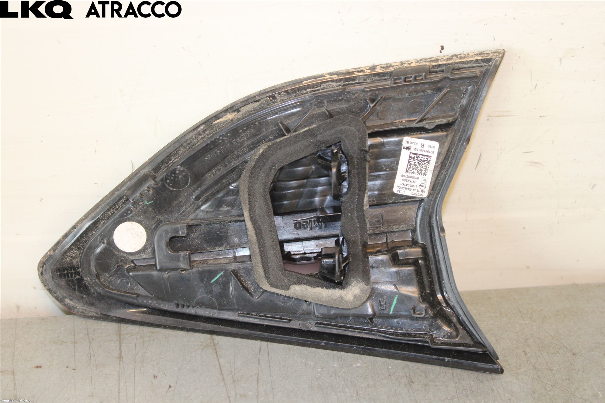 Opel CORSA F, CORSA-E 20- Baklykt Høyre  På Luke(Indre)
