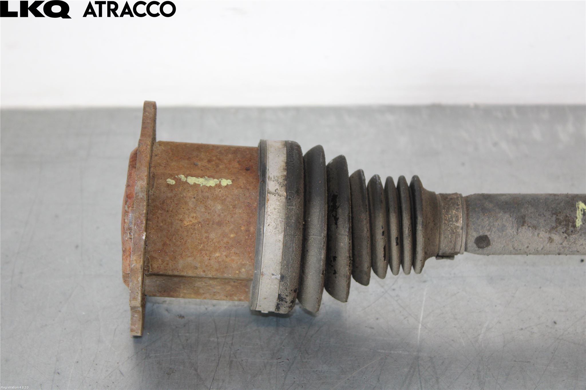 Audi Q5 09-16 Drivaksel Foran Kompl  V = H