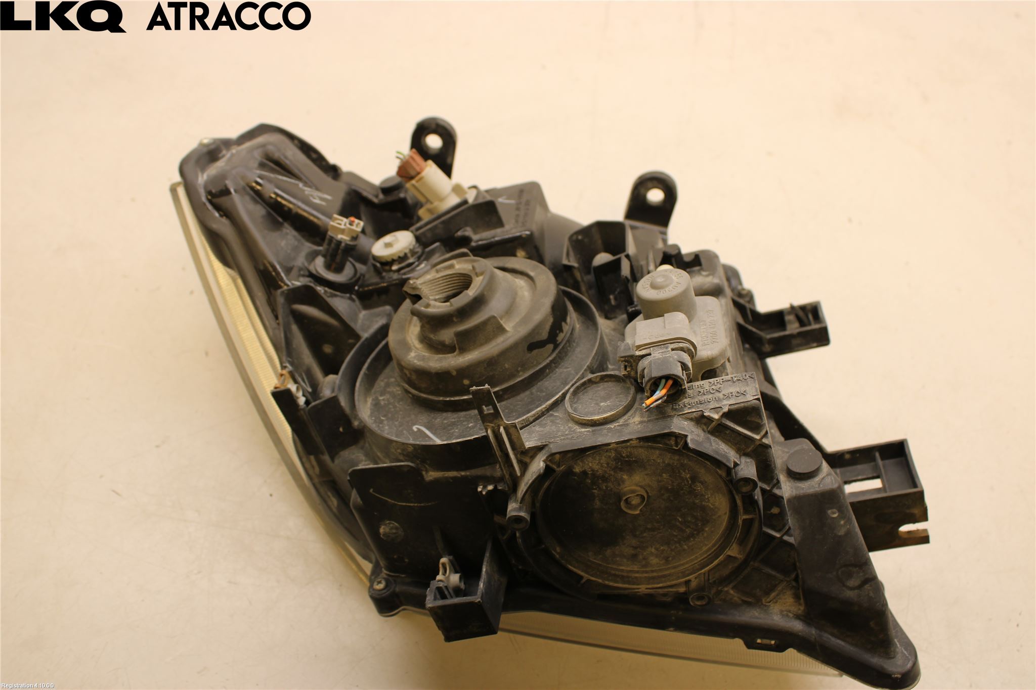 Nissan NAVARA 05-16 Frontlykt Venstre