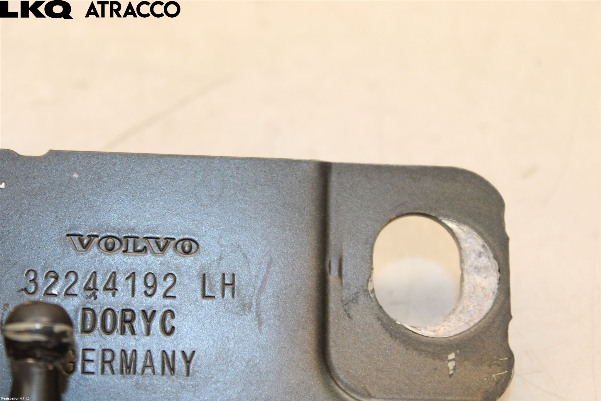 Volvo V60 19- Panser Hengsel - Hengsler