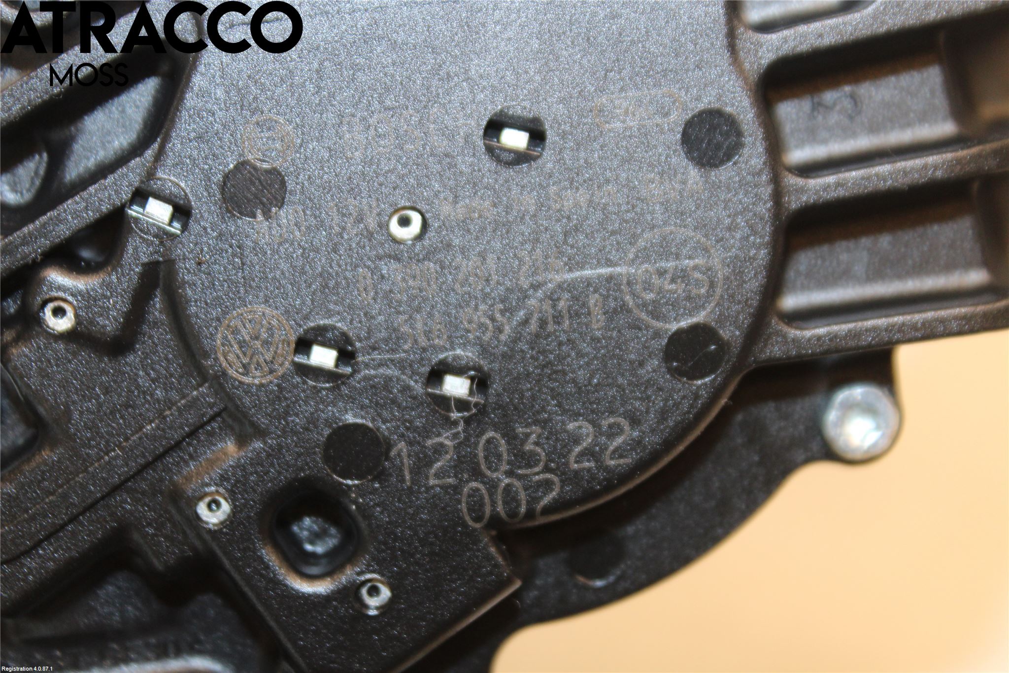 Volkswagen VW TOURAN 10-15 Viskermotor Bakluke