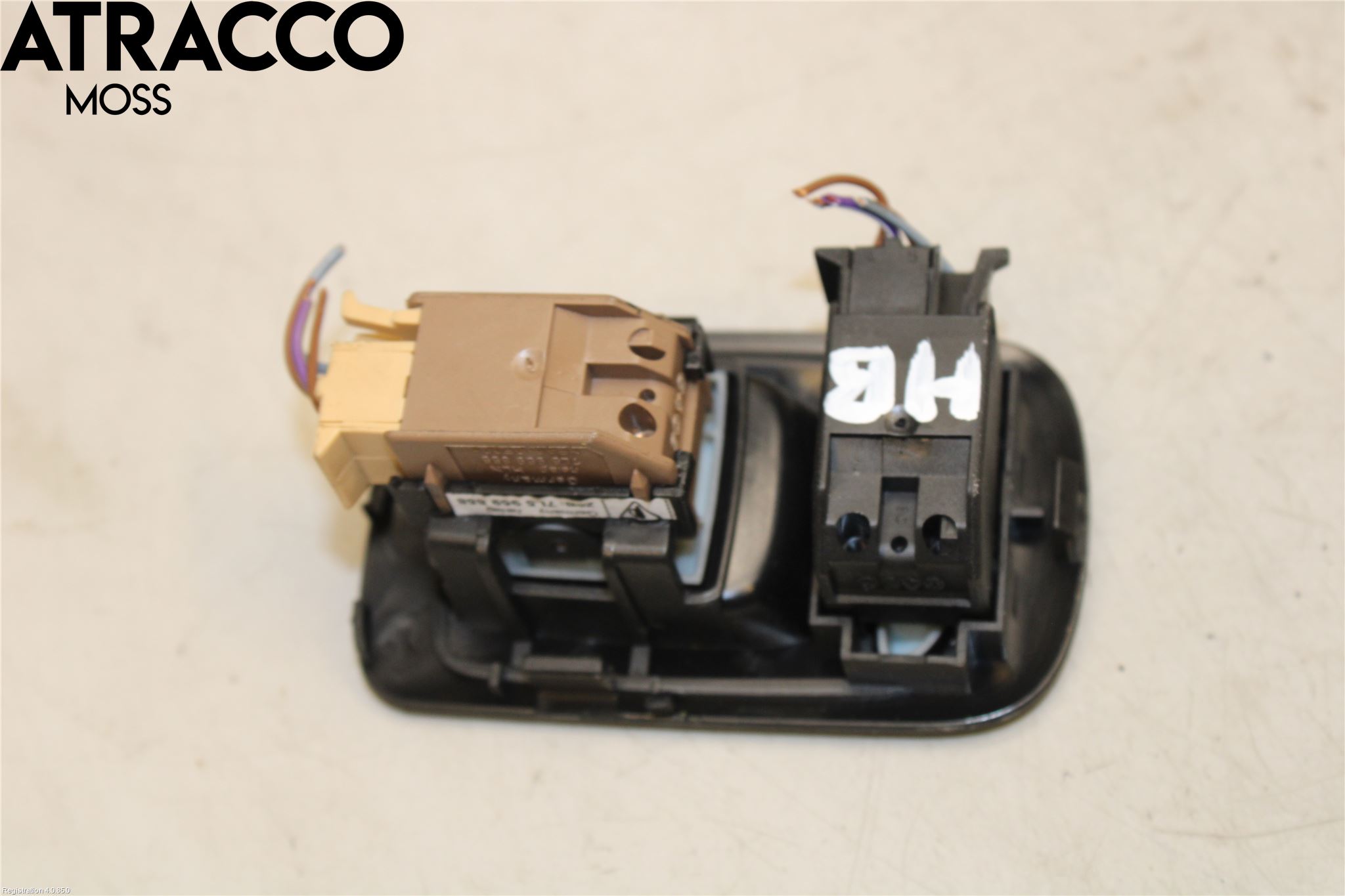 Porsche CAYENNE 03- Bryter Vindusheis